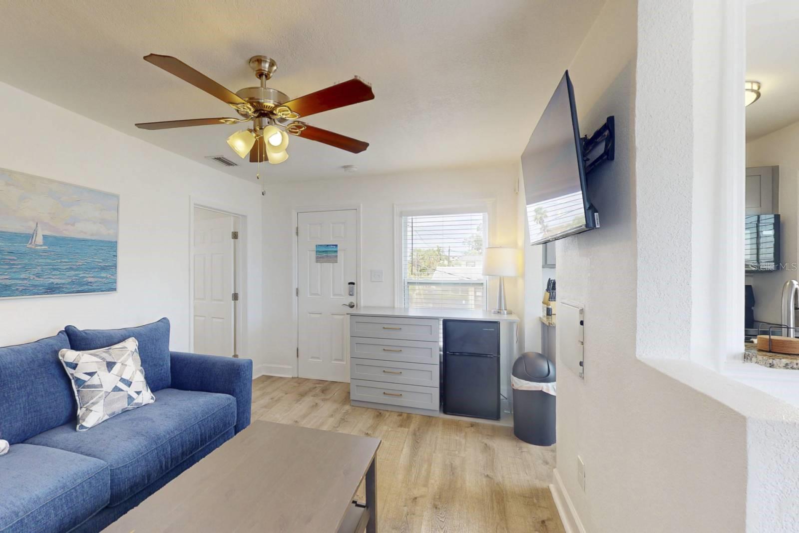 12315 GULF BLVD #1-8, TREASURE ISLAND, FL, 33706