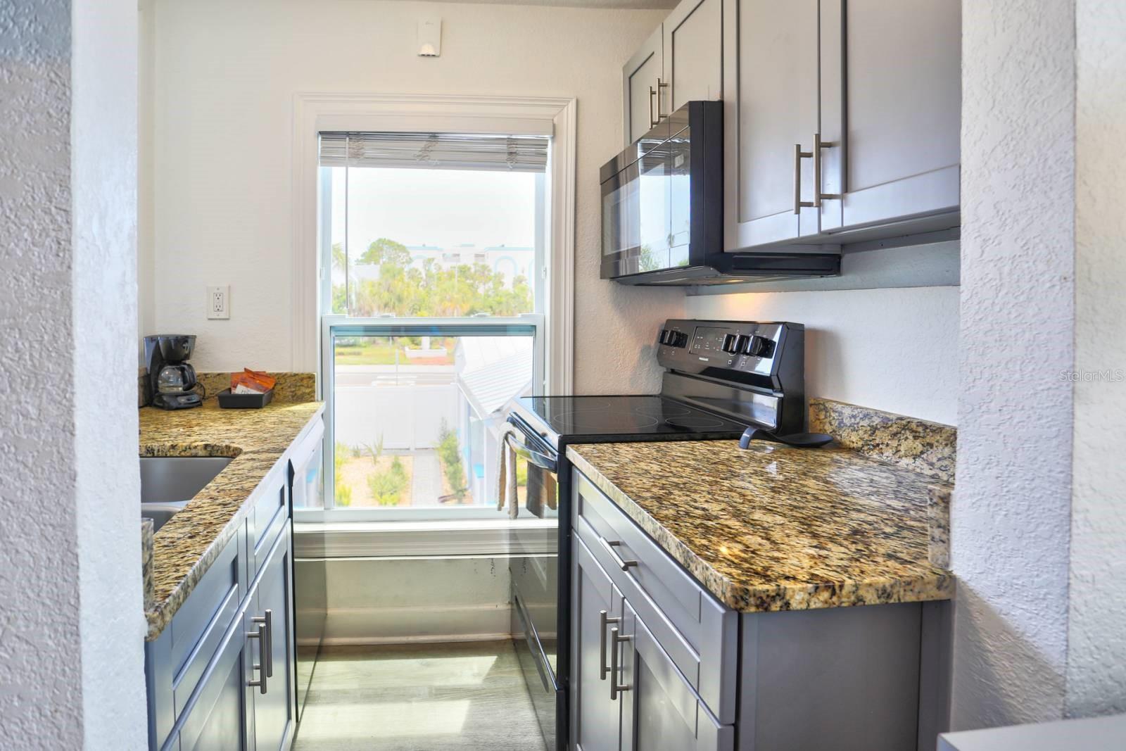 12315 GULF BLVD #1-8, TREASURE ISLAND, FL, 33706