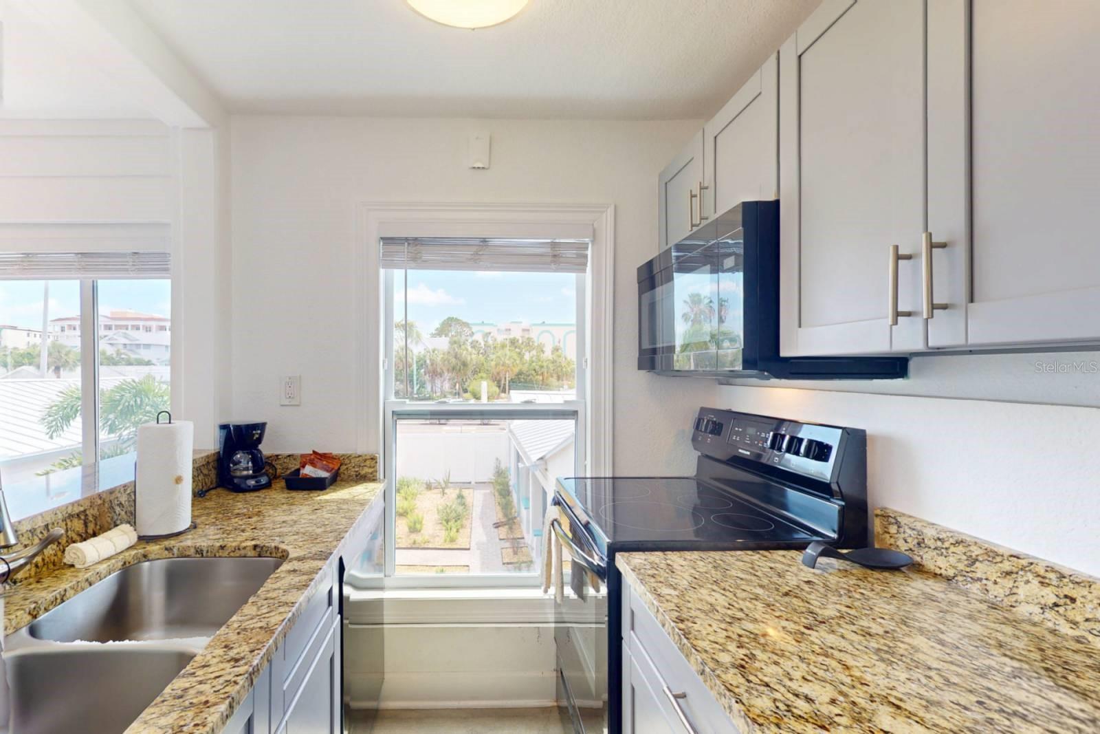 12315 GULF BLVD #1-8, TREASURE ISLAND, FL, 33706