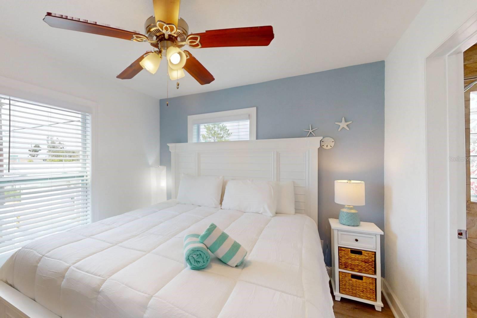 12315 GULF BLVD #1-8, TREASURE ISLAND, FL, 33706