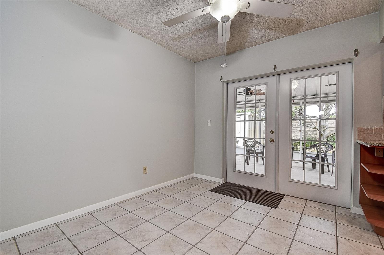 8255 82ND AVE, SEMINOLE, FL, 33777