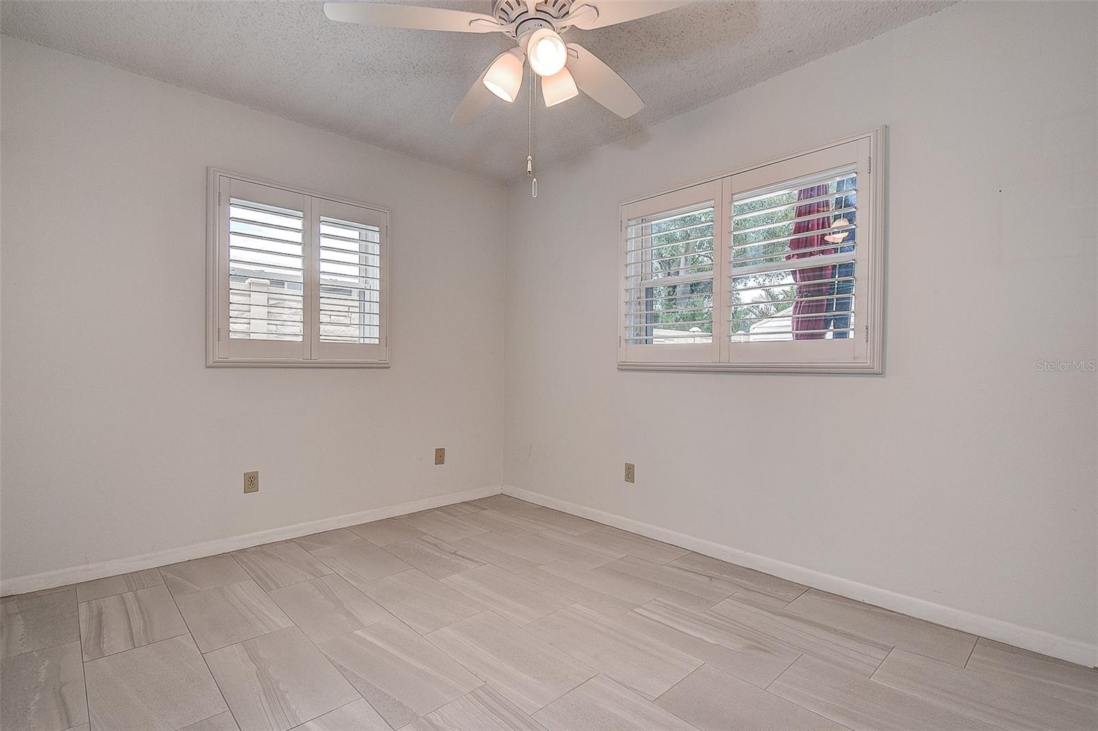 8255 82ND AVE, SEMINOLE, FL, 33777