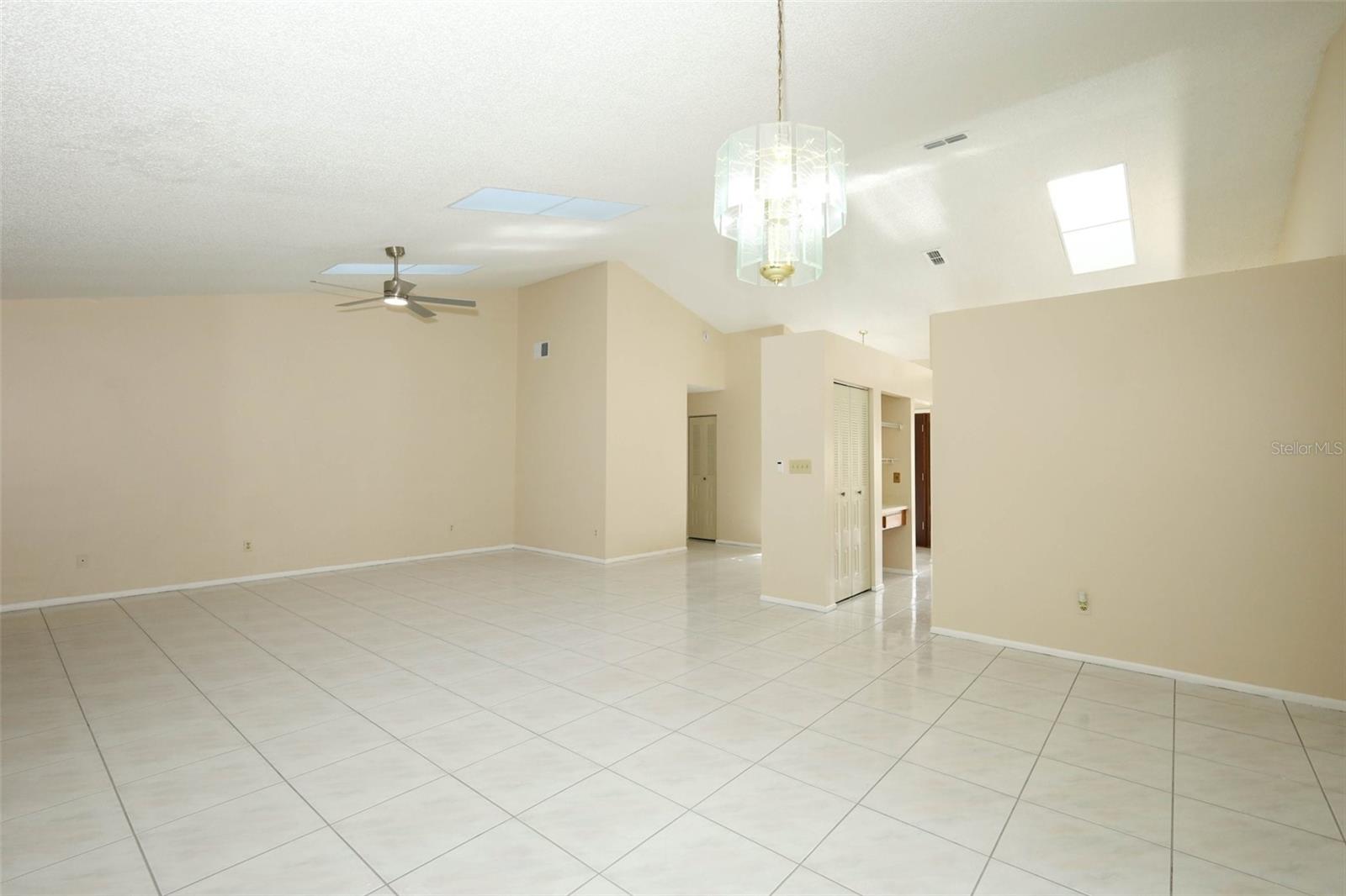 11832 SCOTTY DR, ORLANDO, FL, 32821