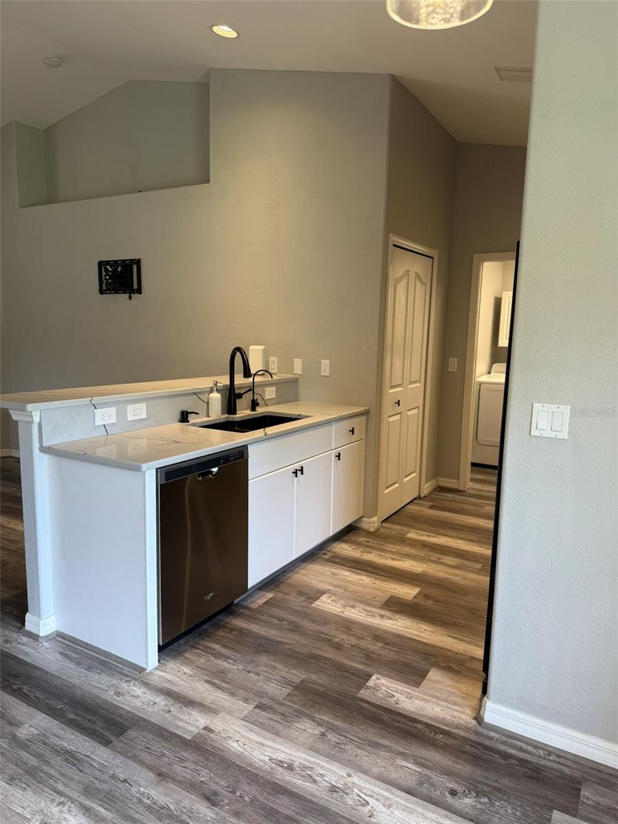 1389 OREGON LN, NORTH PORT, FL, 34286