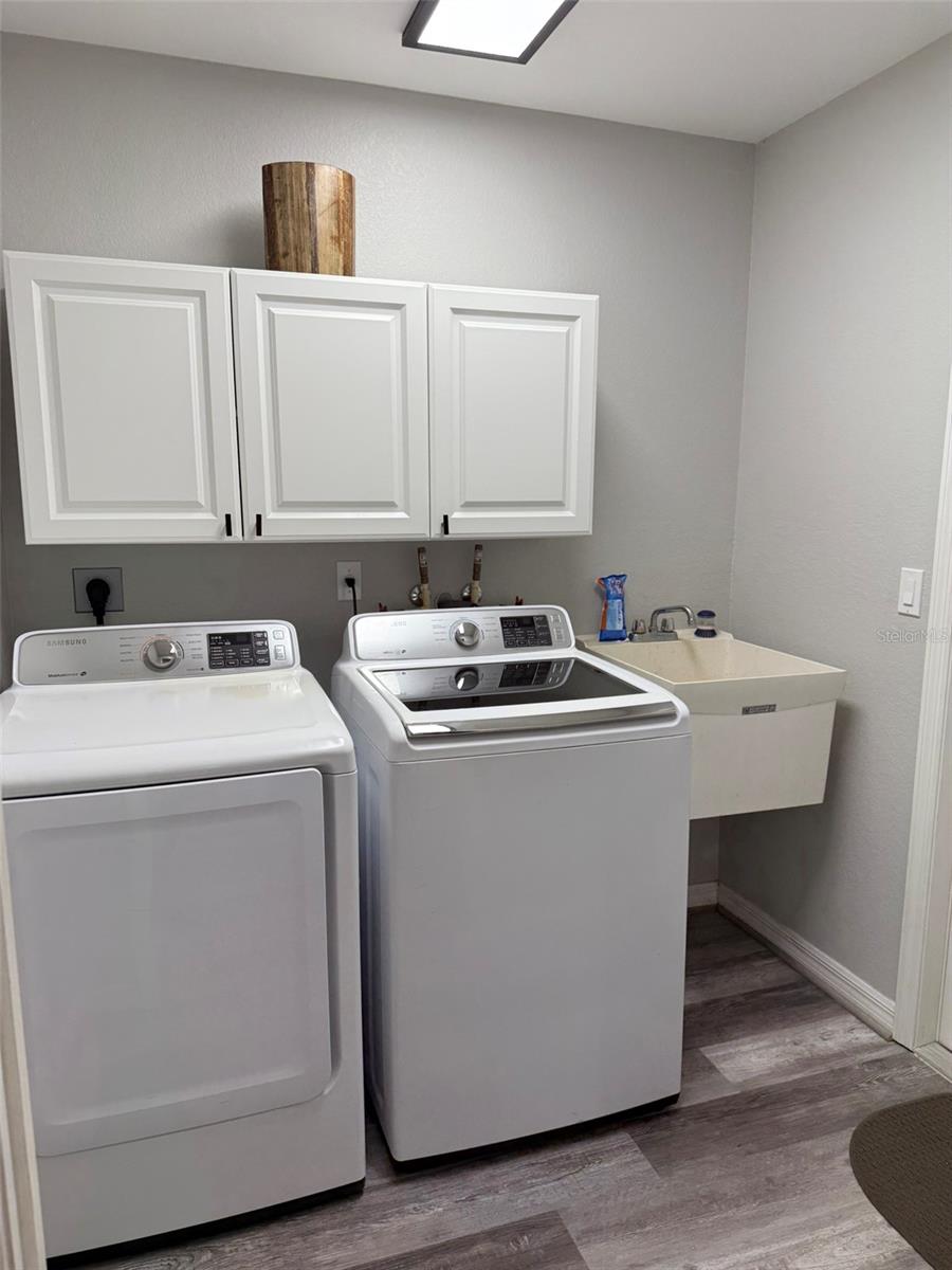 1389 OREGON LN, NORTH PORT, FL, 34286