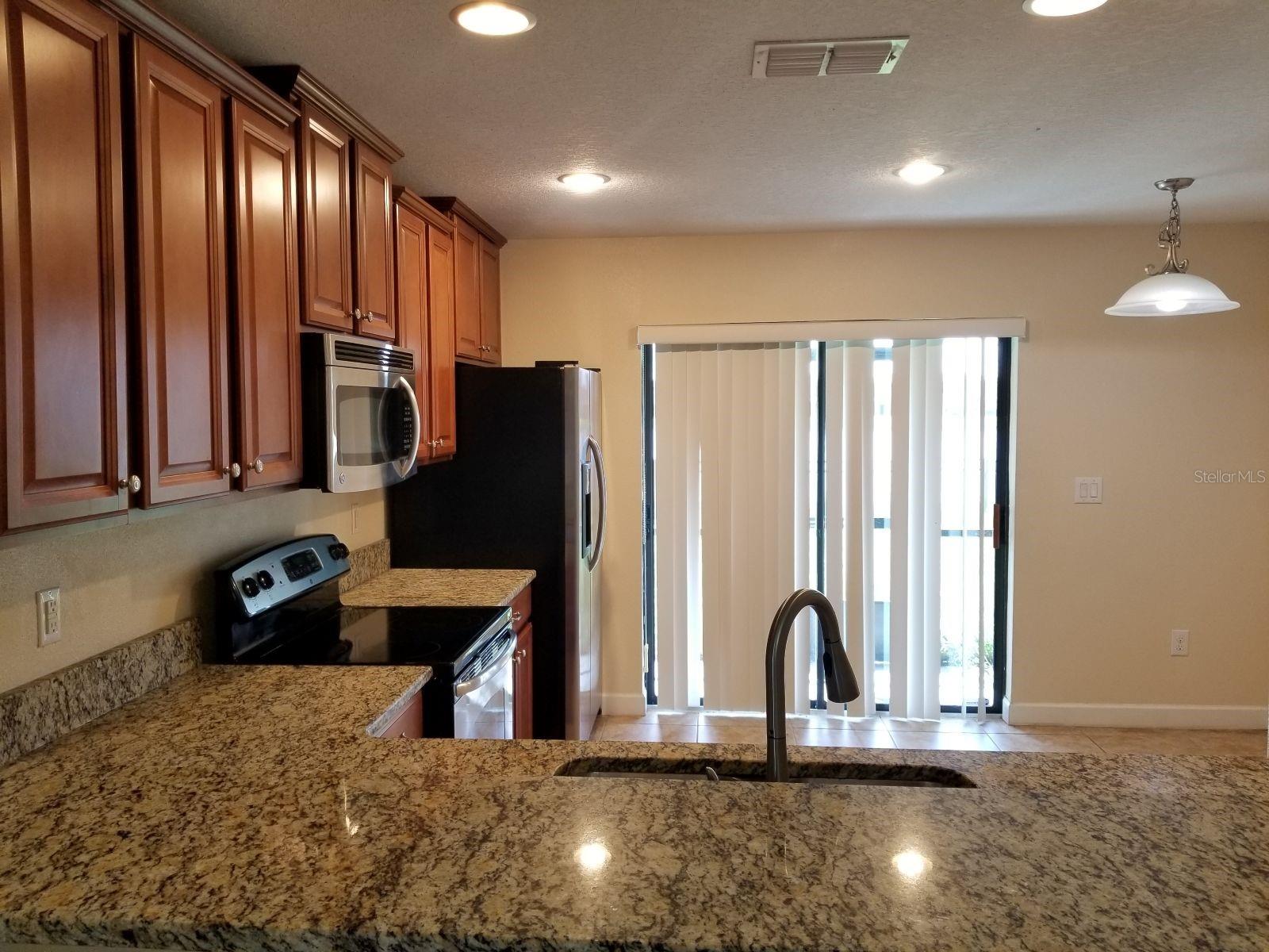 10004 NEWMINSTER LOOP, RUSKIN, FL, 33573