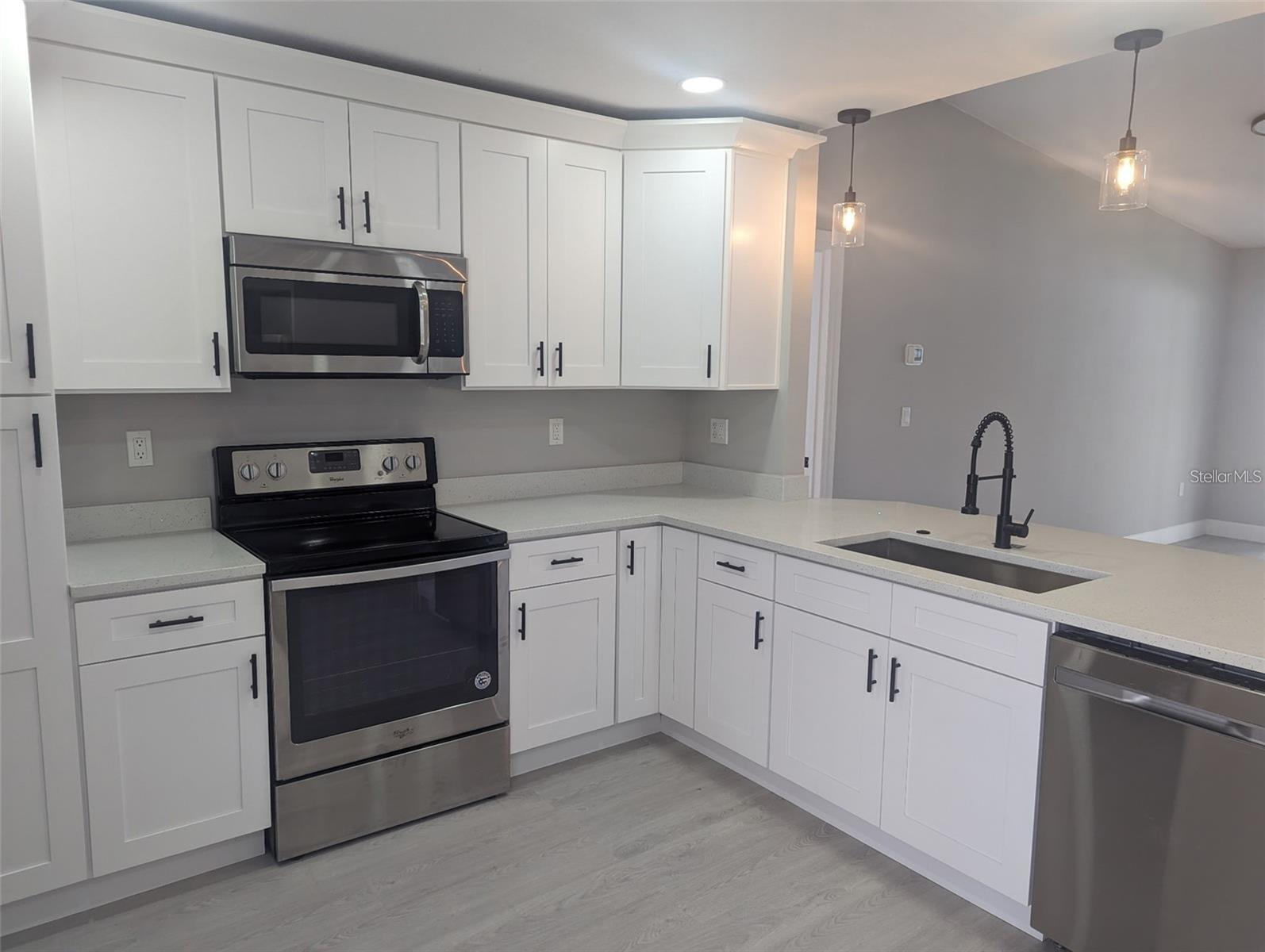 202 COBALT DR, KISSIMMEE, FL, 34758