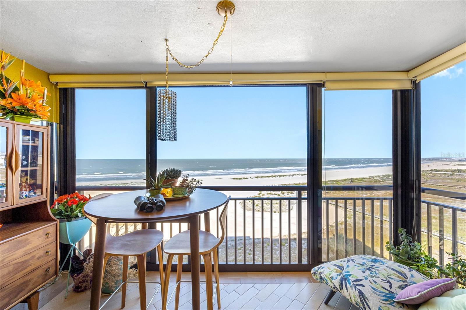 1270 GULF BLVD #905, CLEARWATER BEACH, FL, 33767