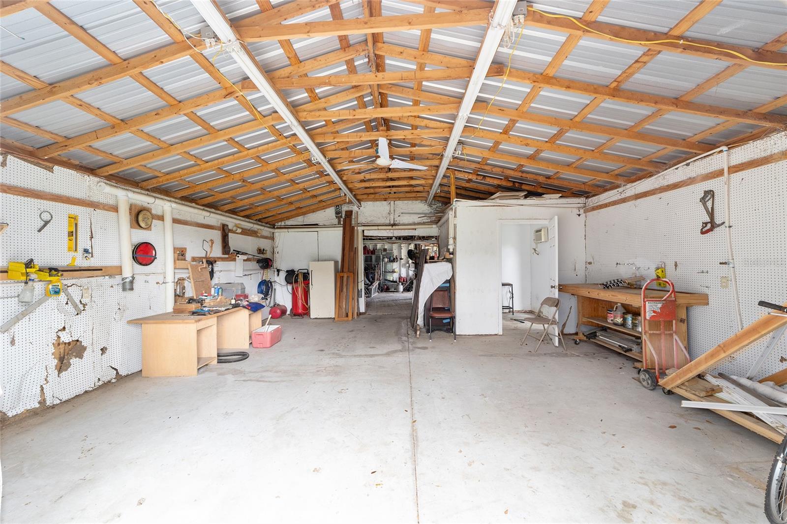 20490 NW 27TH ST, MORRISTON, FL, 32668