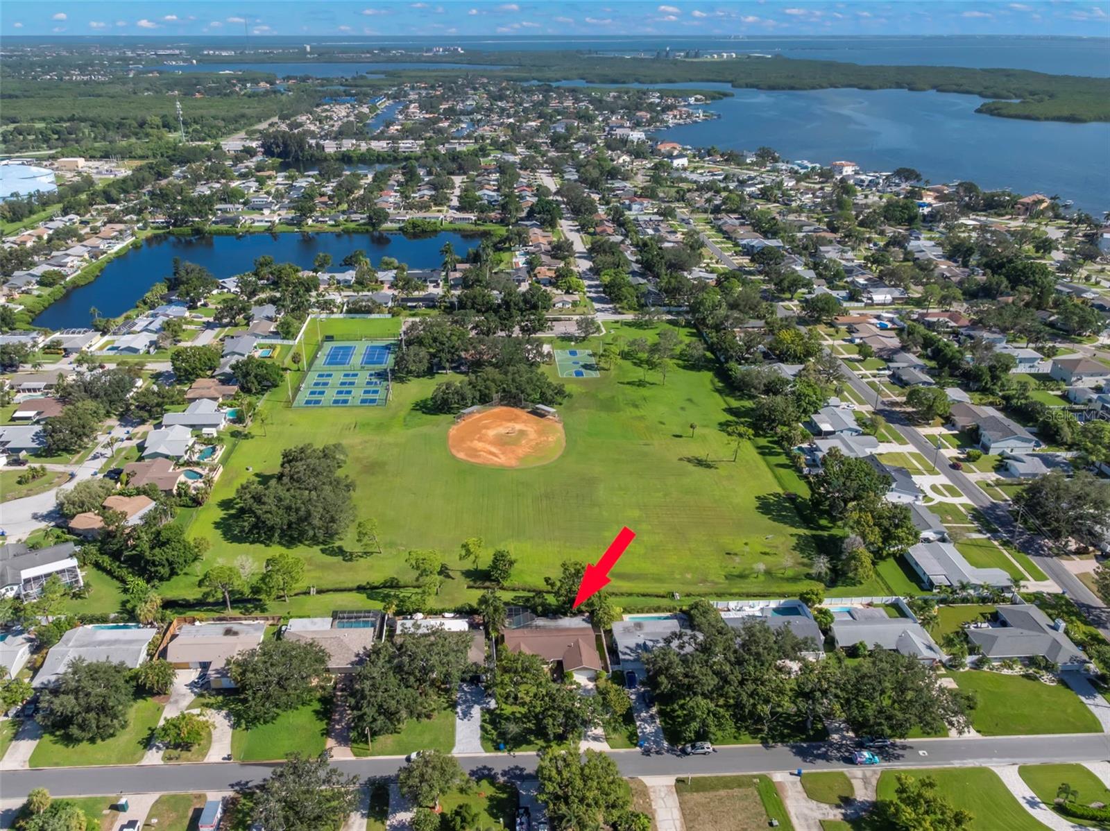 1467 54TH AVE NE, ST PETERSBURG, FL, 33703