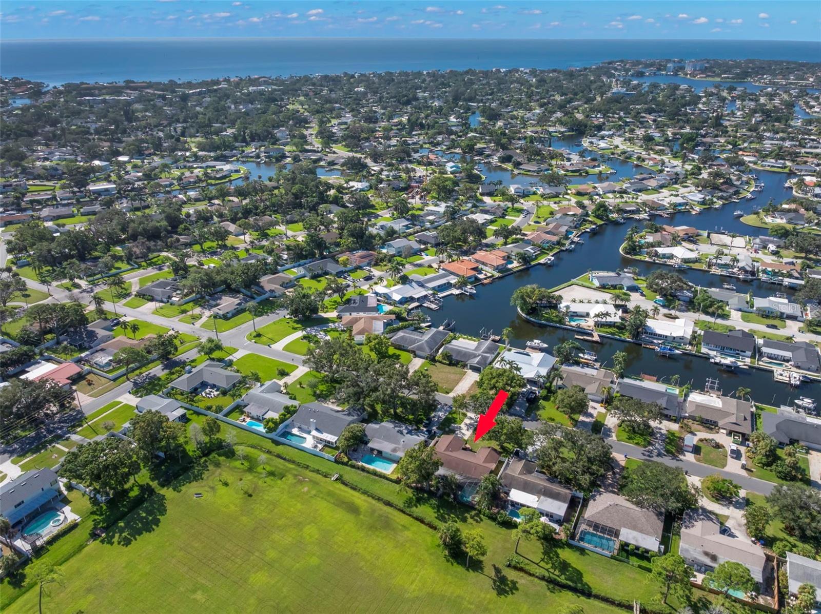 1467 54TH AVE NE, ST PETERSBURG, FL, 33703