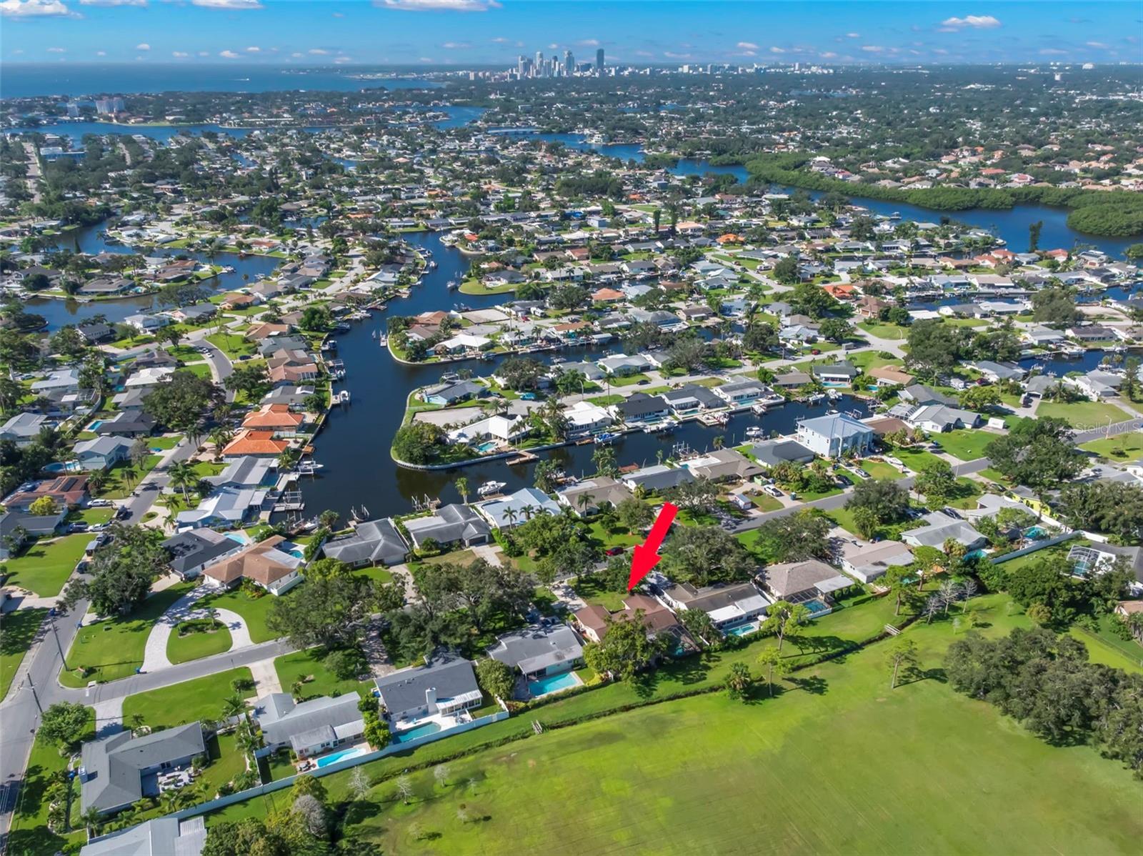 1467 54TH AVE NE, ST PETERSBURG, FL, 33703