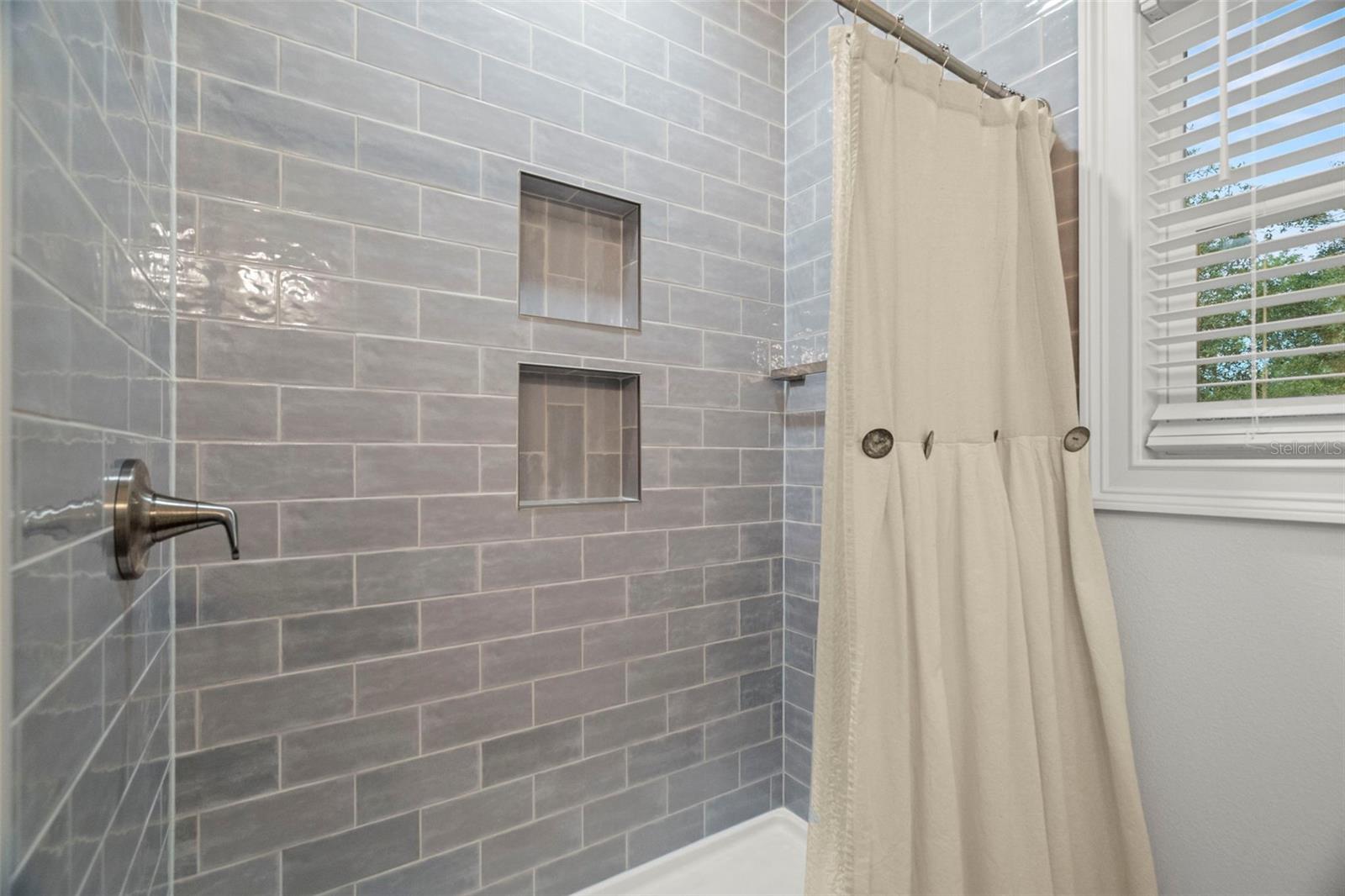 34020 CORNERSTONE DR, WEBSTER, FL, 33597