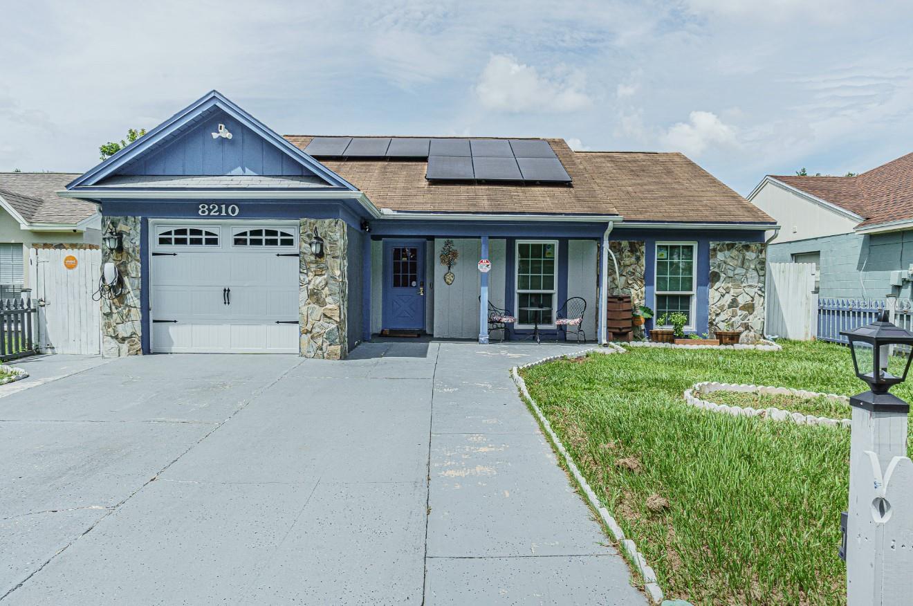 8210 CLERMONT ST, TAMPA, FL, 33637