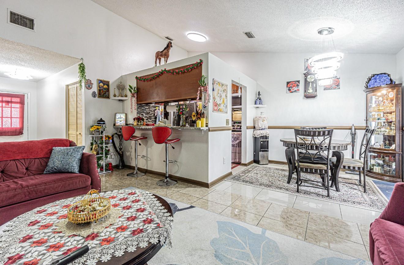 8210 CLERMONT ST, TAMPA, FL, 33637