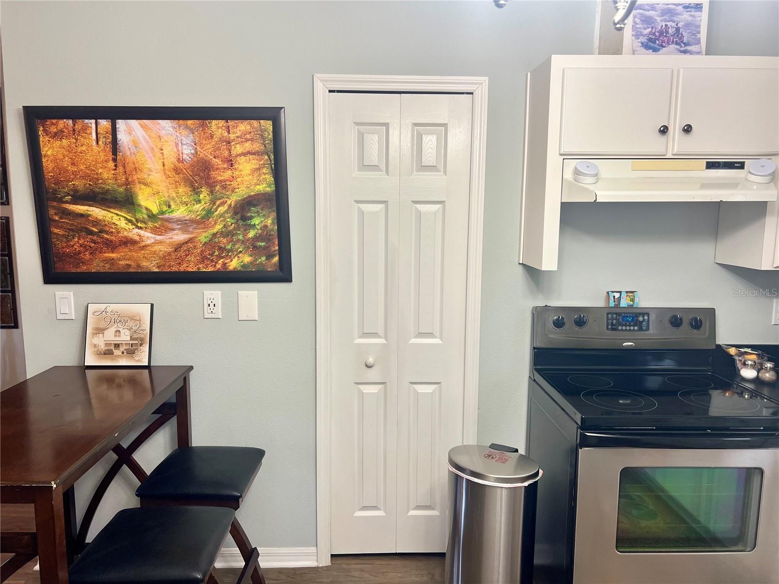 1012 HAROLD AVE, SEFFNER, FL, 33584