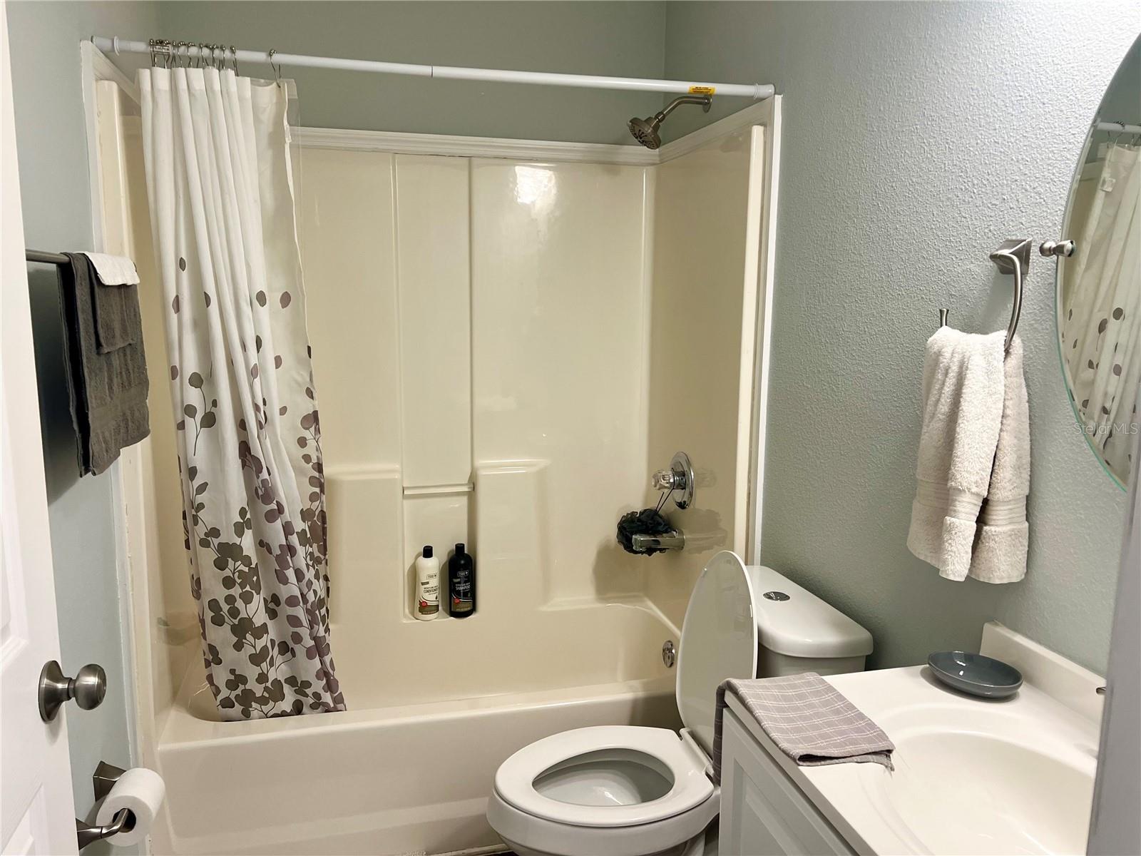 1012 HAROLD AVE, SEFFNER, FL, 33584