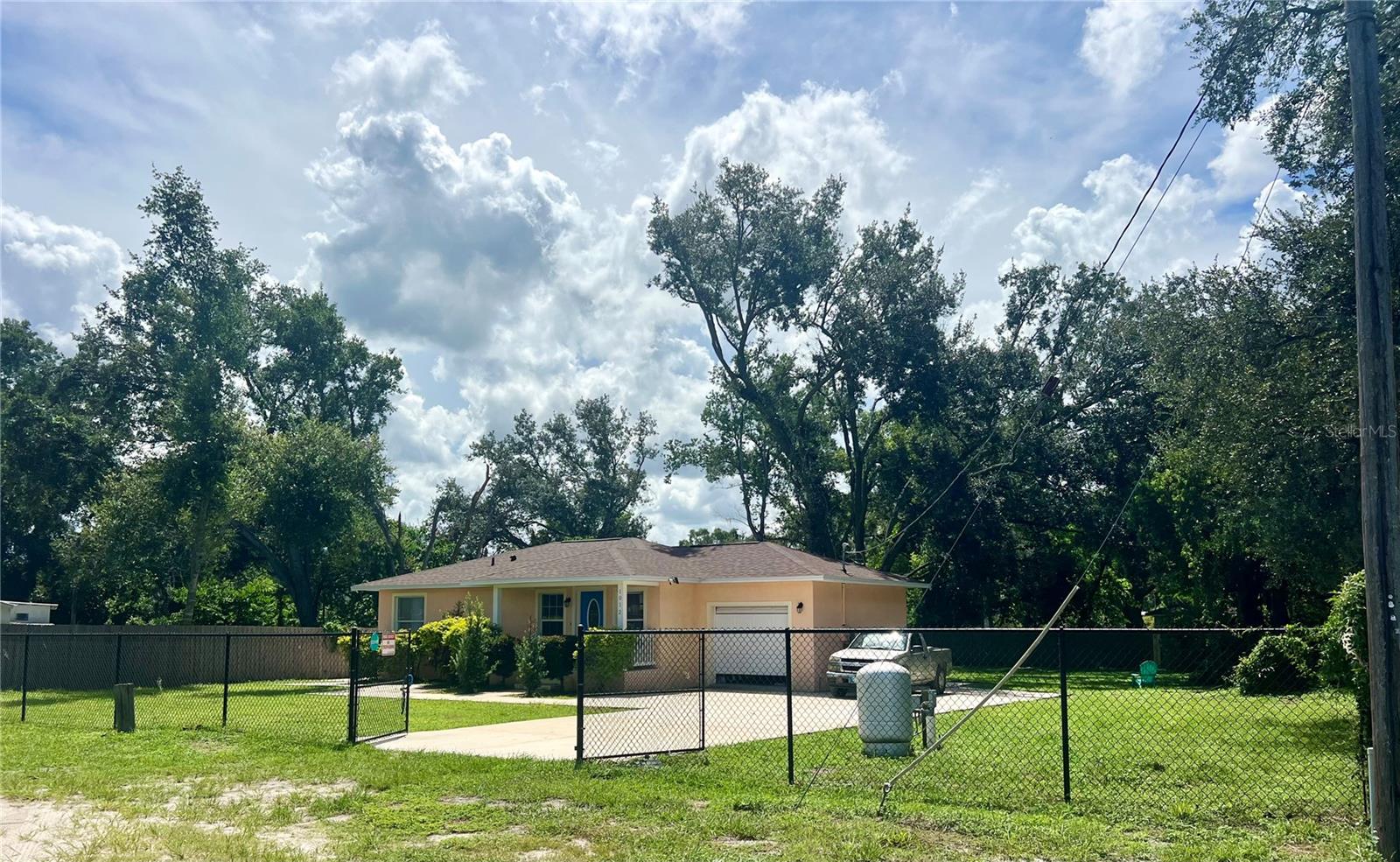 1012 HAROLD AVE, SEFFNER, FL, 33584