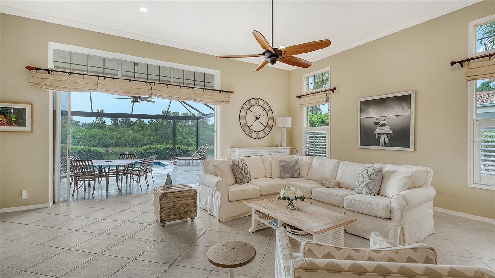 A4664339 Property Photo