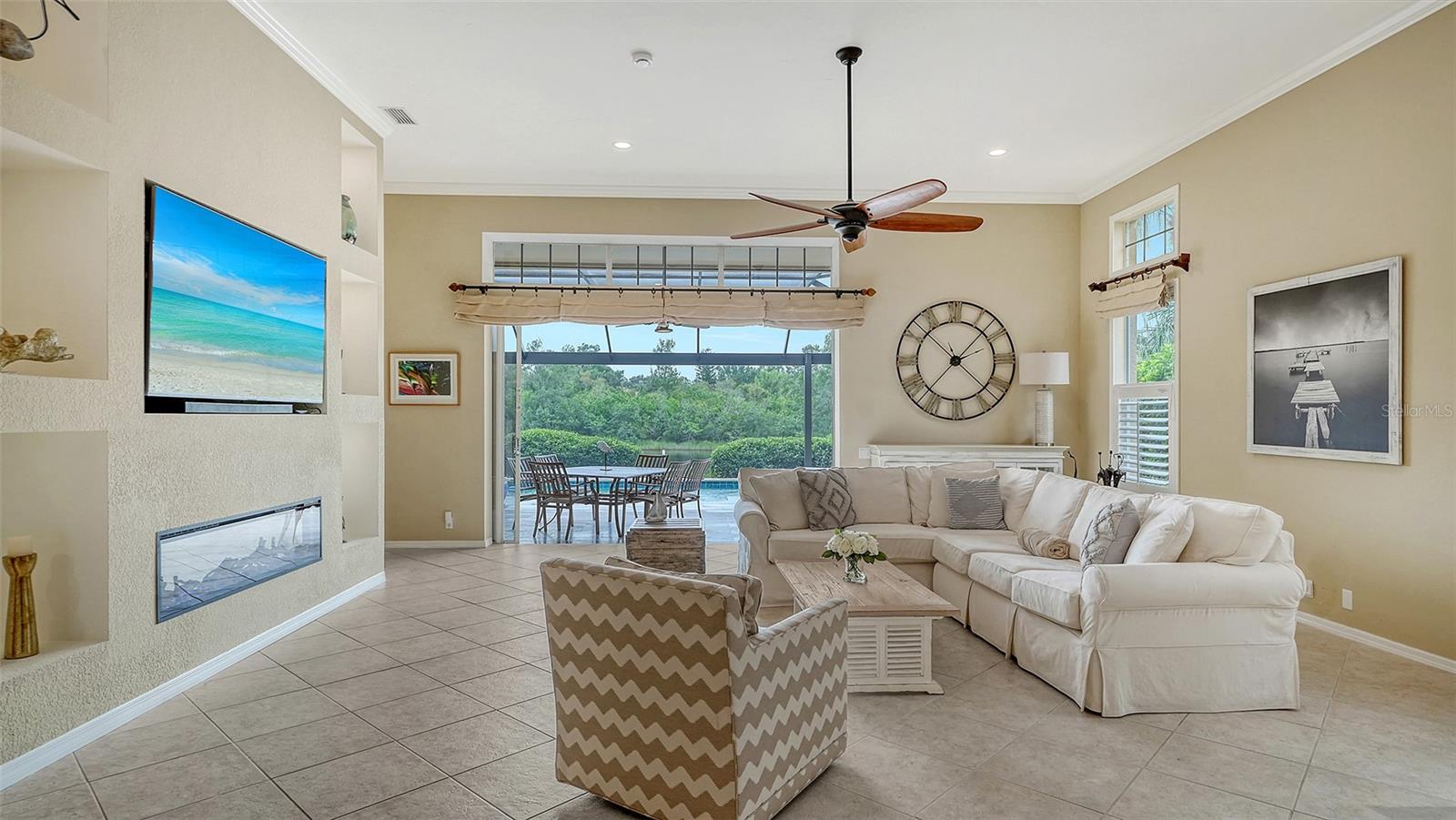 A4664339 Property Photo