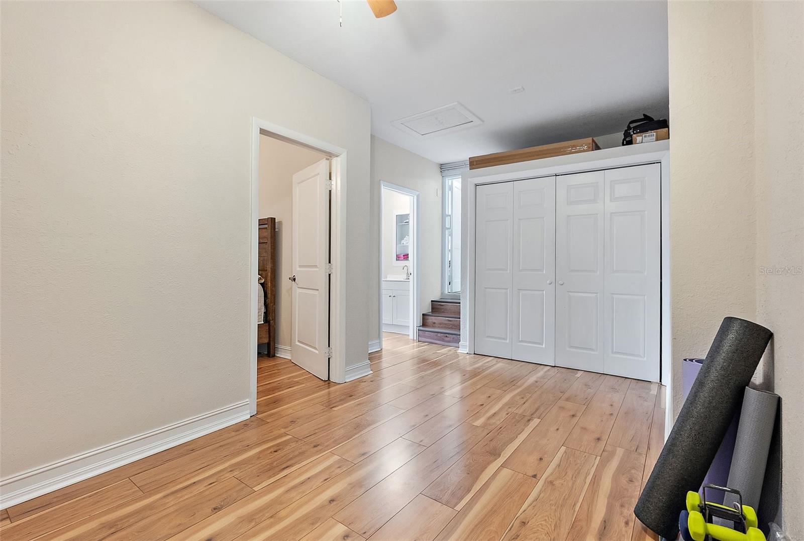 918 27TH ST N, ST PETERSBURG, FL, 33713