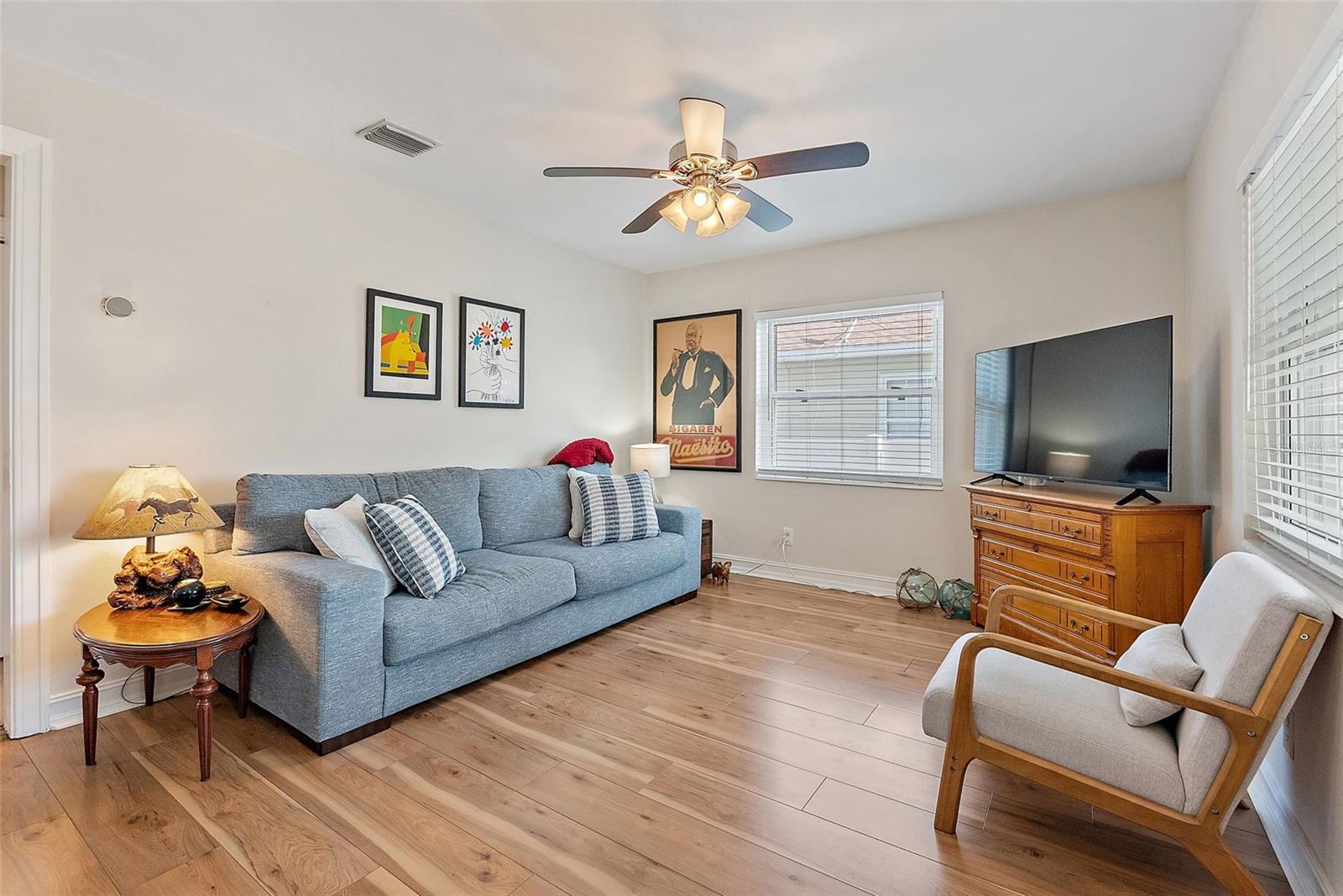 918 27TH ST N, ST PETERSBURG, FL, 33713