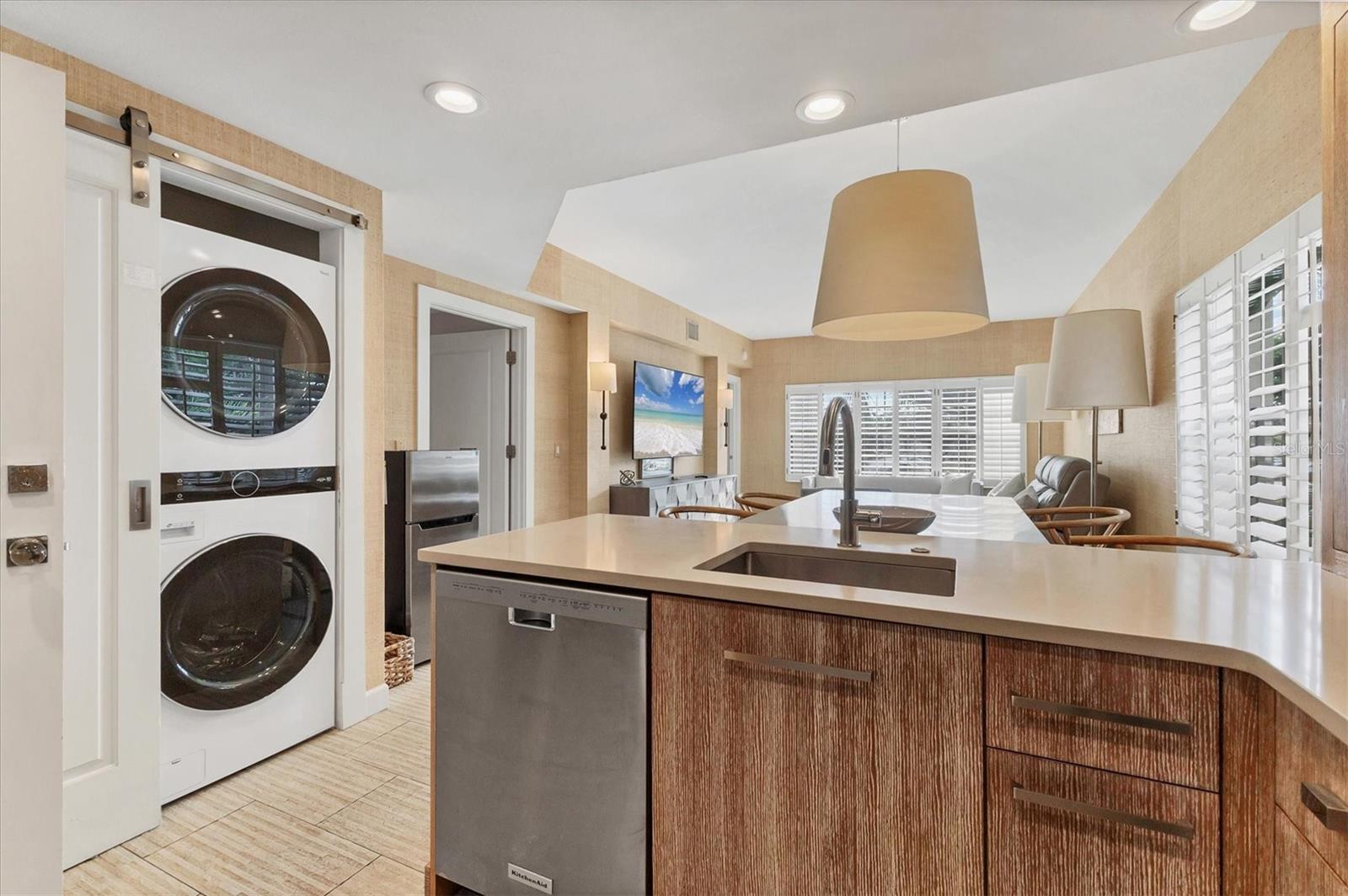 3401 54TH DR W #201, BRADENTON, FL, 34210