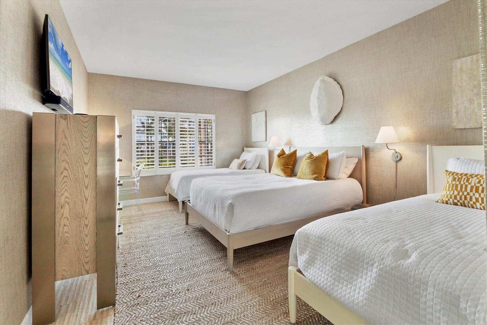 3401 54TH DR W #201, BRADENTON, FL, 34210