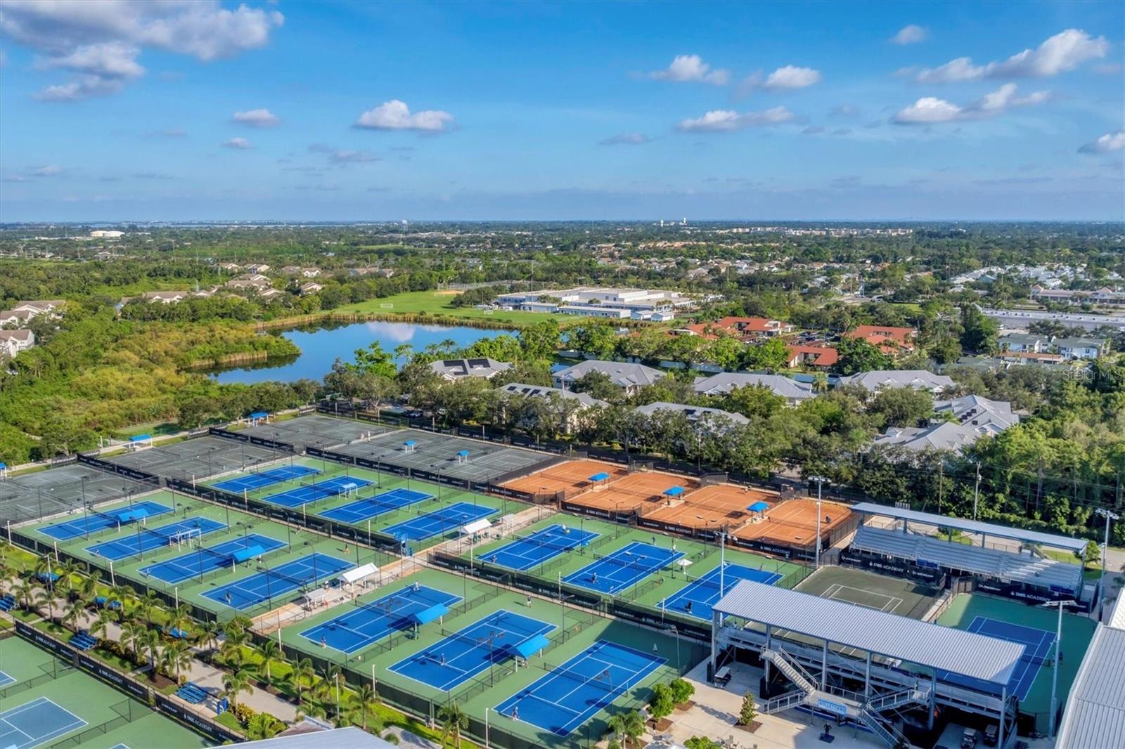 3401 54TH DR W #201, BRADENTON, FL, 34210