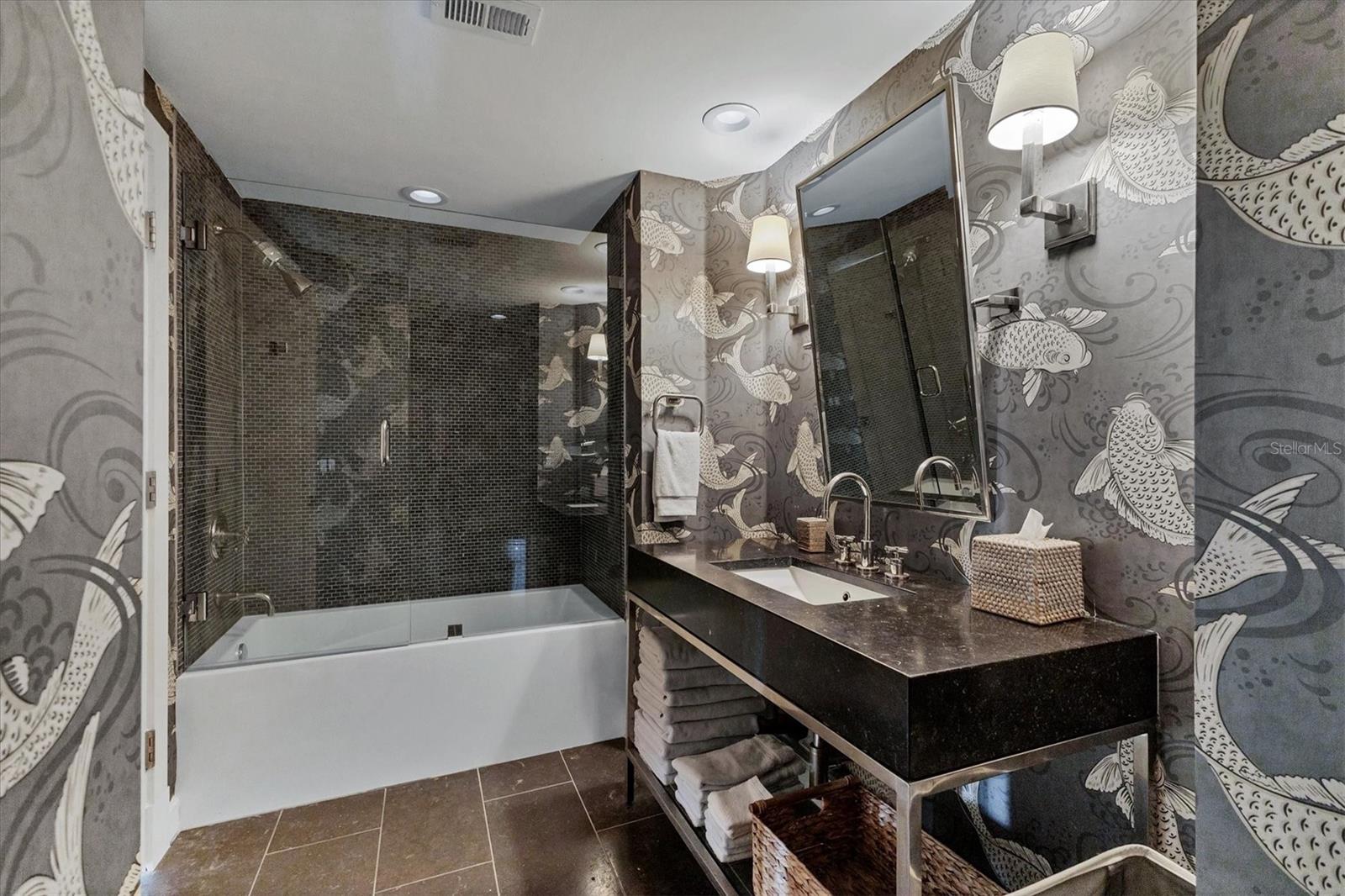 3401 54TH DR W #201, BRADENTON, FL, 34210