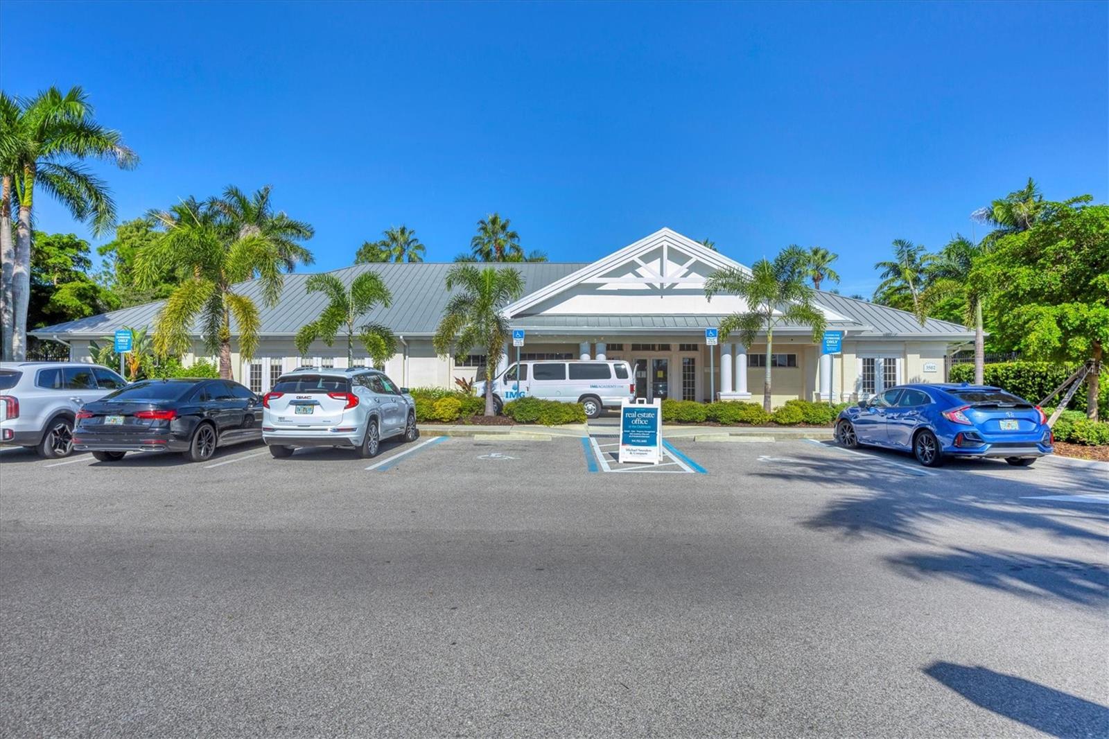 3401 54TH DR W #201, BRADENTON, FL, 34210