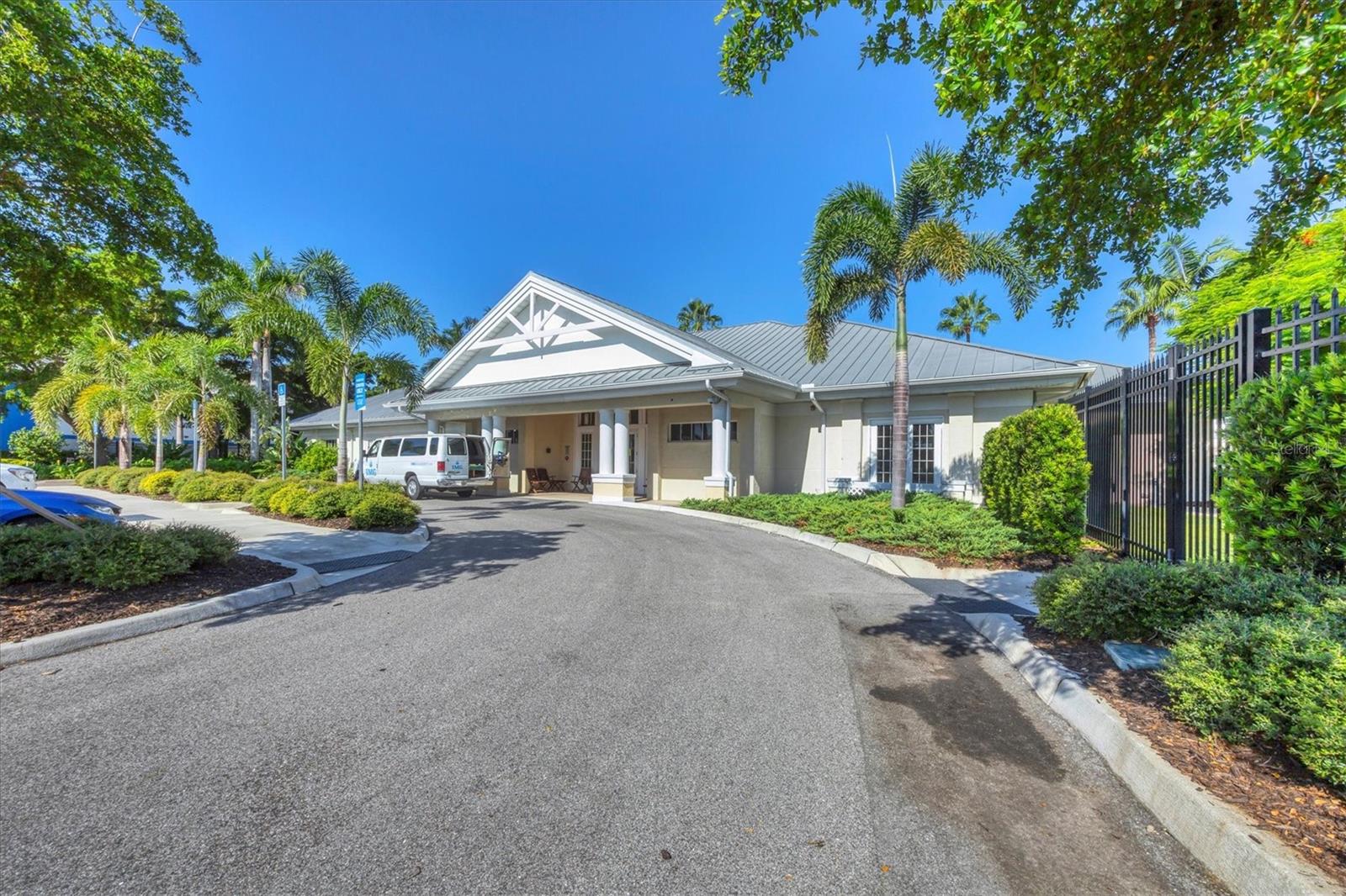 3401 54TH DR W #201, BRADENTON, FL, 34210