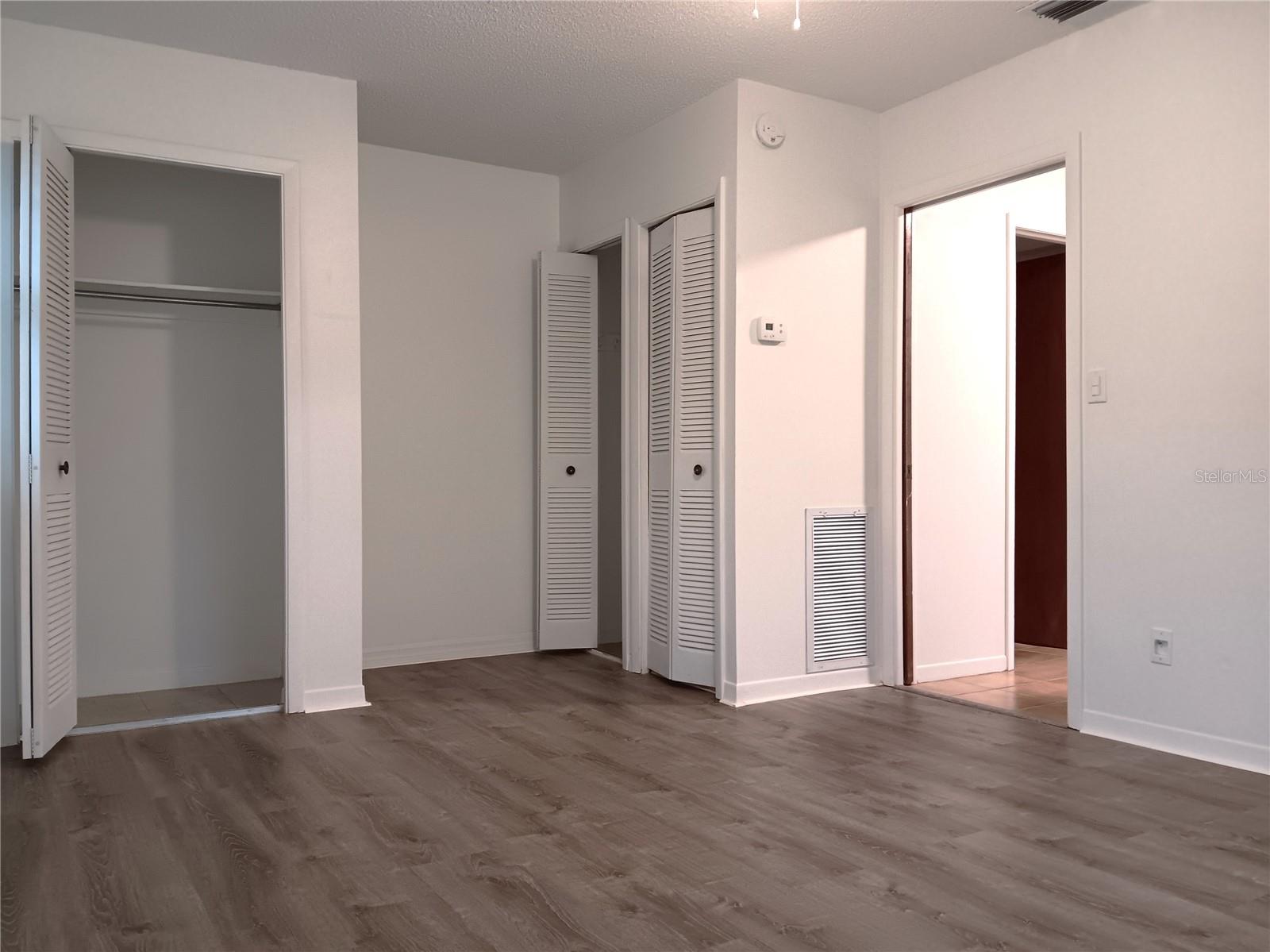 116 SW JEFFERSON CIR N #11, ST PETERSBURG, FL, 33703