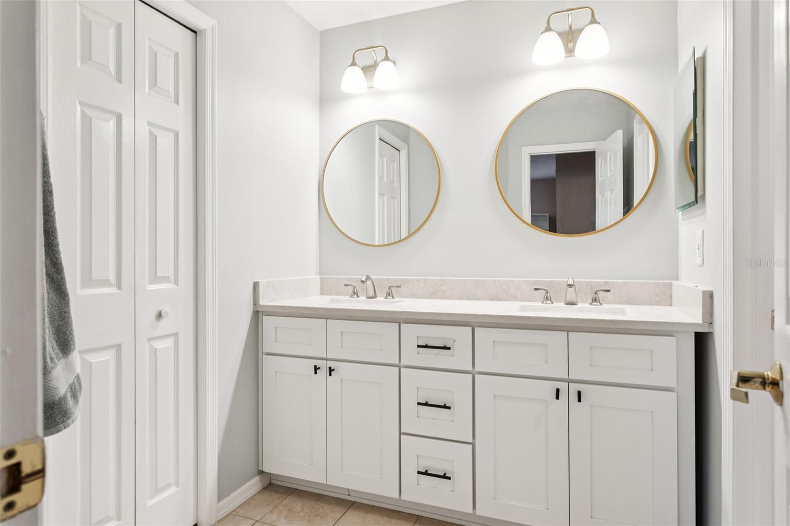 5308 WINDBRUSH DR, TAMPA, FL, 33625