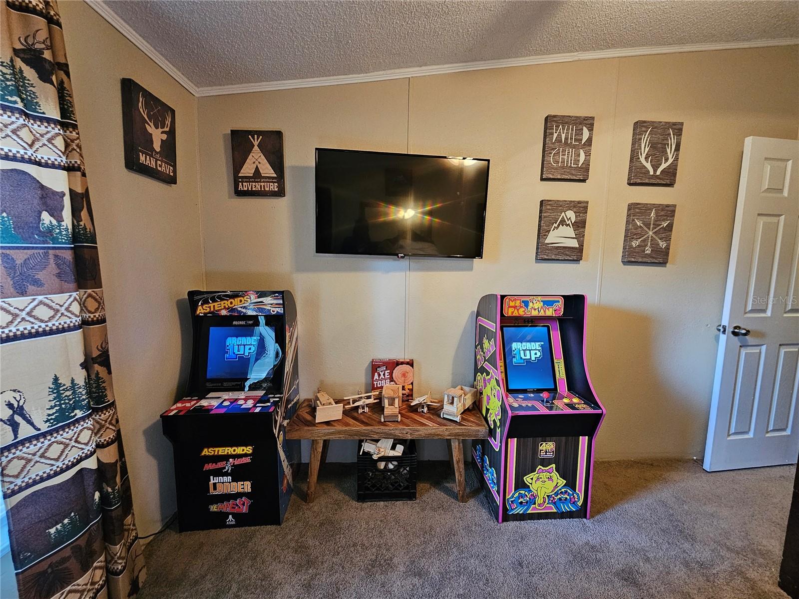 10605 2ND ST, THONOTOSASSA, FL, 33592