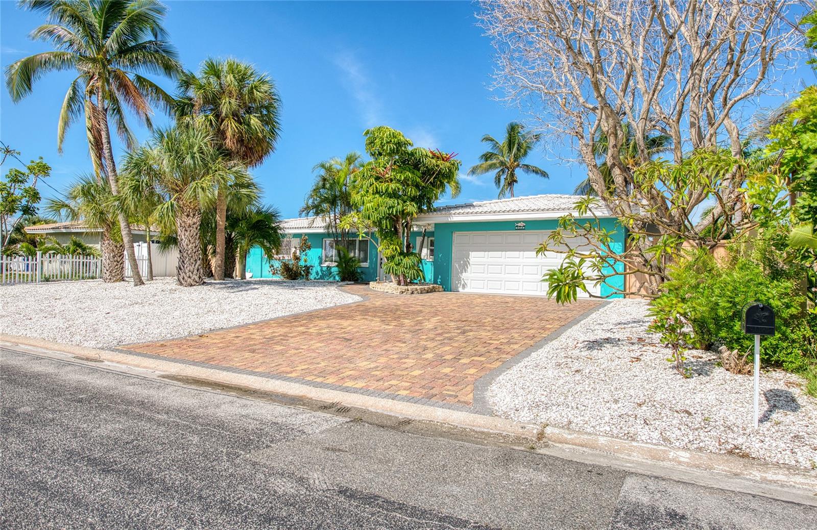 4222 MILLER DR, ST PETE BEACH, FL, 33706