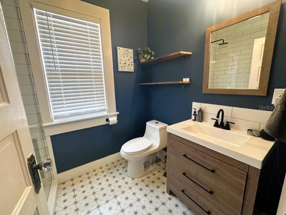 115 W PLYMOUTH ST, TAMPA, FL, 33603