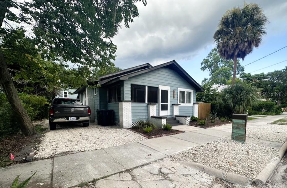 115 W PLYMOUTH ST, TAMPA, FL, 33603
