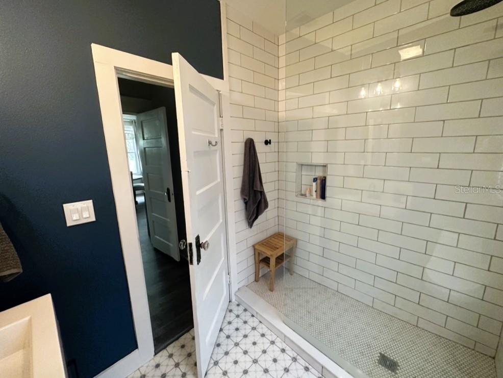 115 W PLYMOUTH ST, TAMPA, FL, 33603