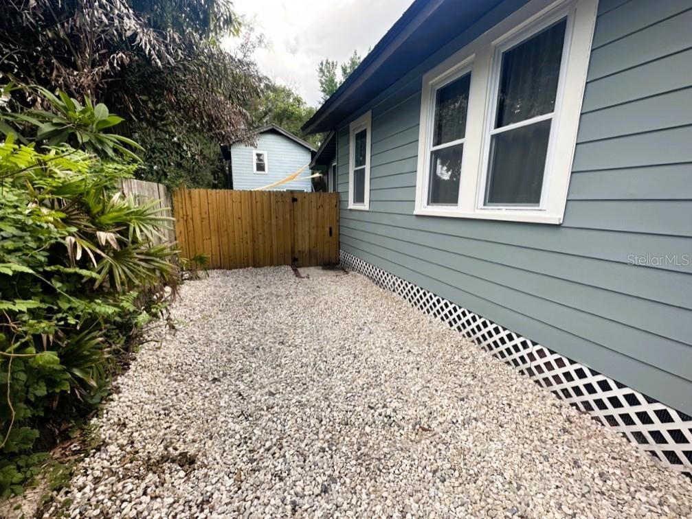 115 W PLYMOUTH ST, TAMPA, FL, 33603