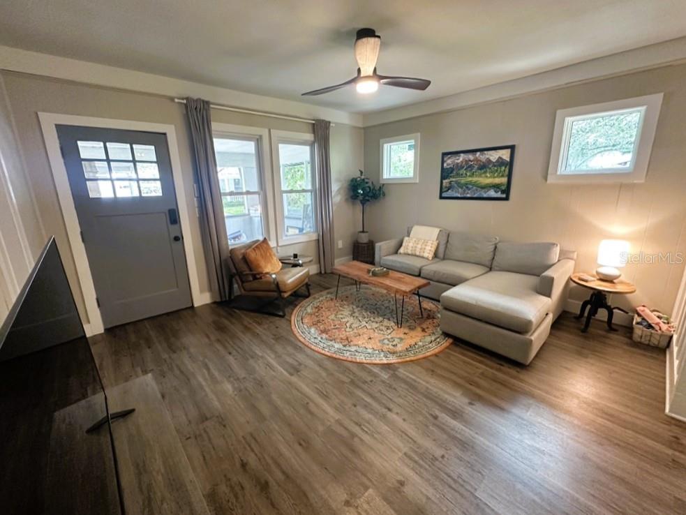 115 W PLYMOUTH ST, TAMPA, FL, 33603