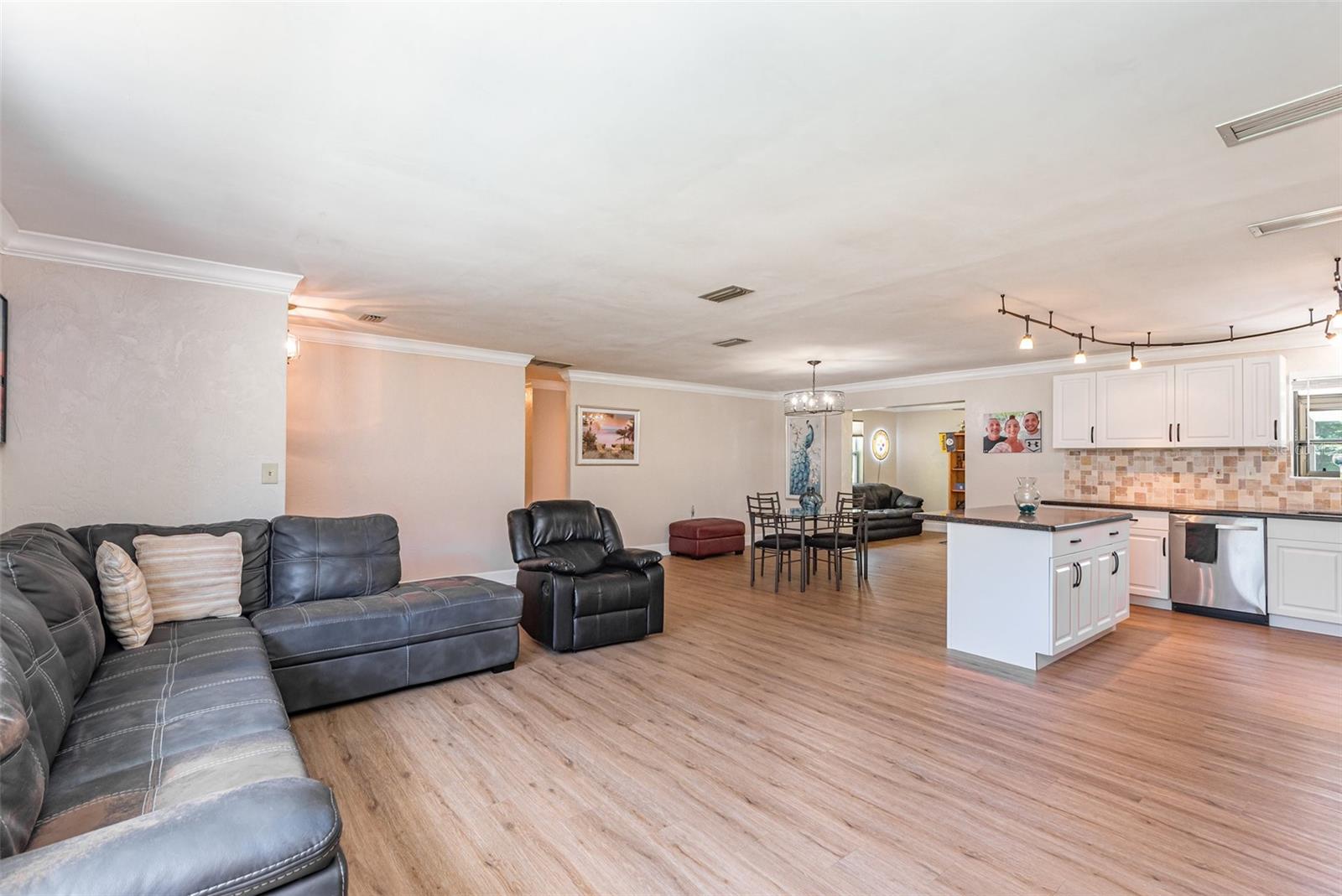 1459 ADMIRAL HALSEY AVE, DAYTONA BEACH, FL, 32124