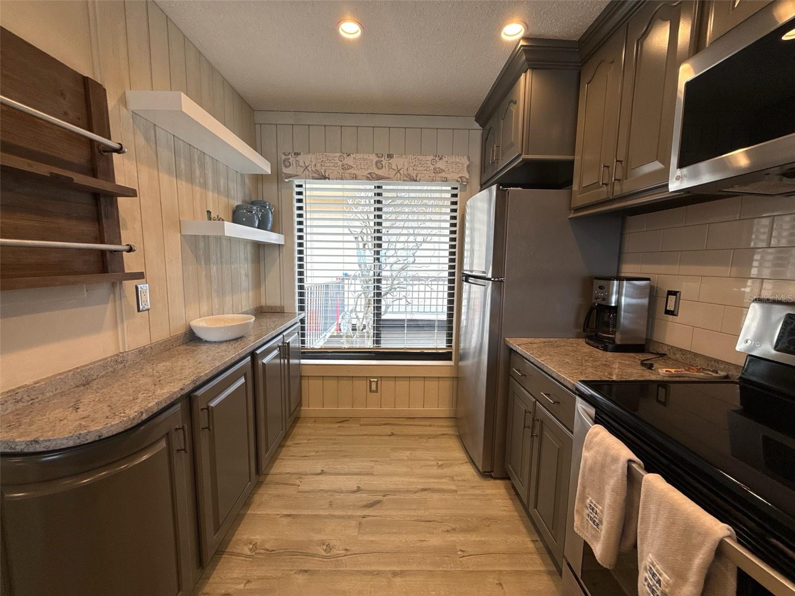 6158 PALMA DEL MAR BLVD S #205, ST PETERSBURG, FL, 33715