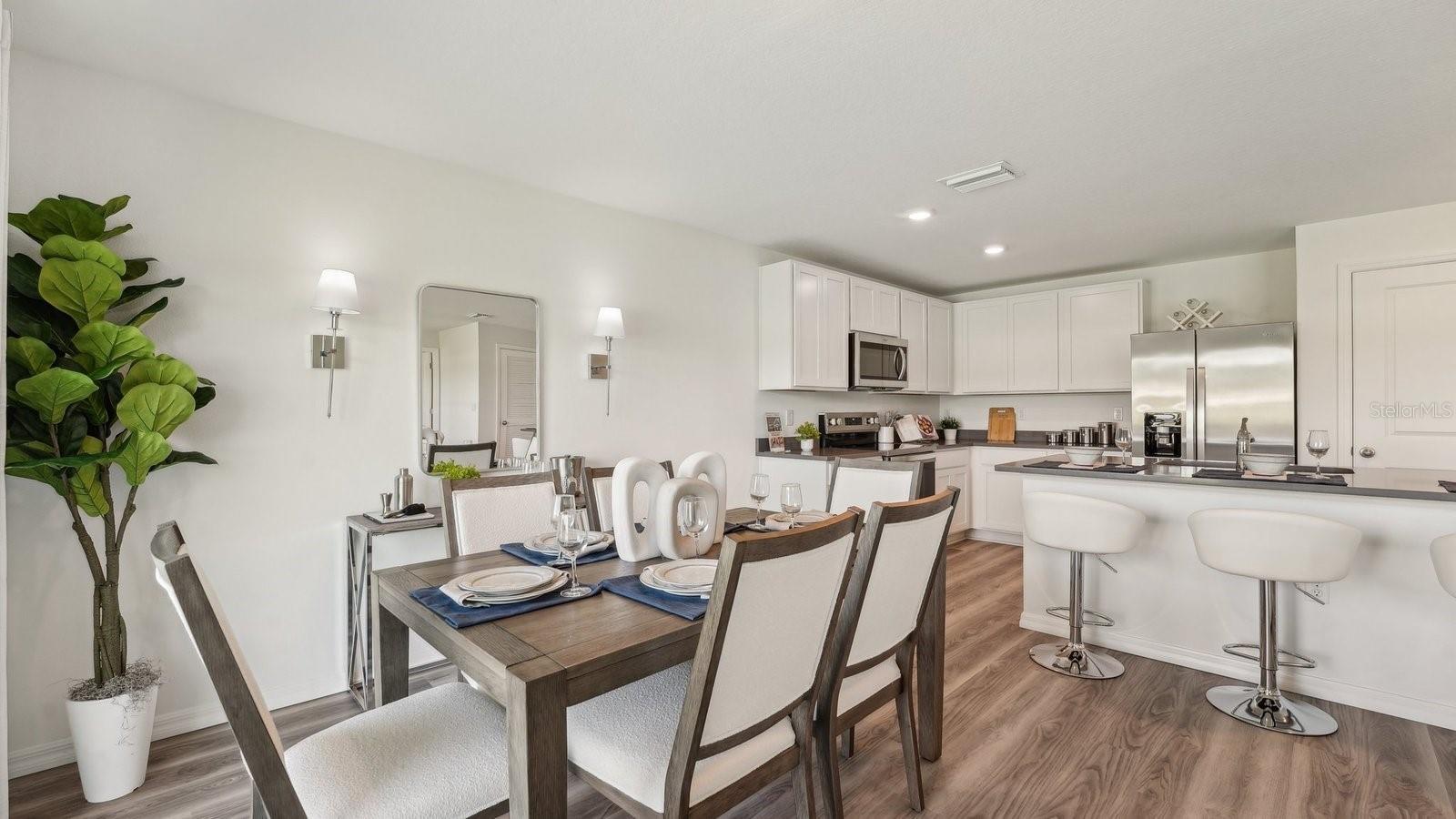 3084 PINK GERBERA SQ, PLANT CITY, FL, 33566