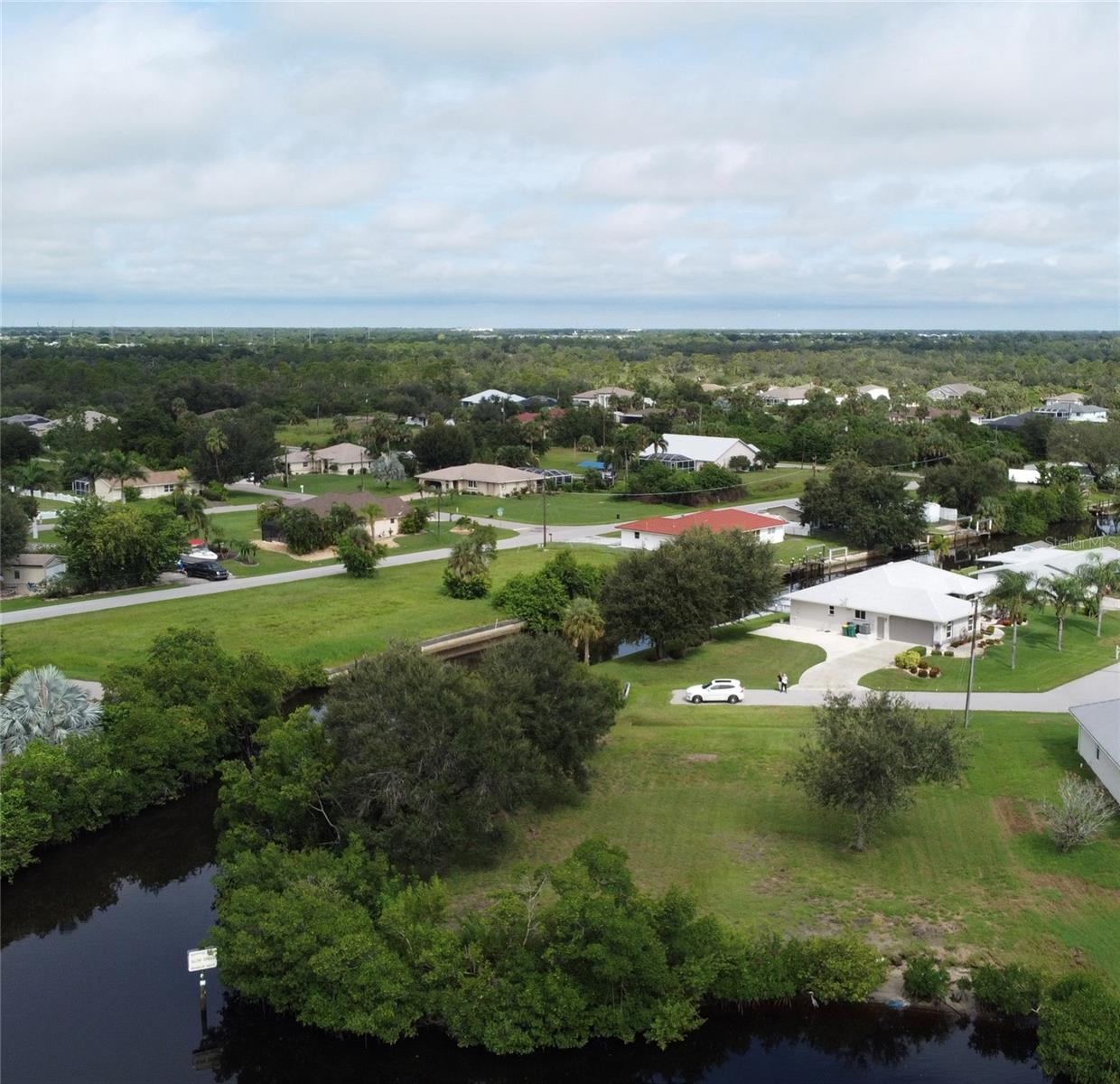 3690 PEACE RIVER DR, PUNTA GORDA, FL, 33983