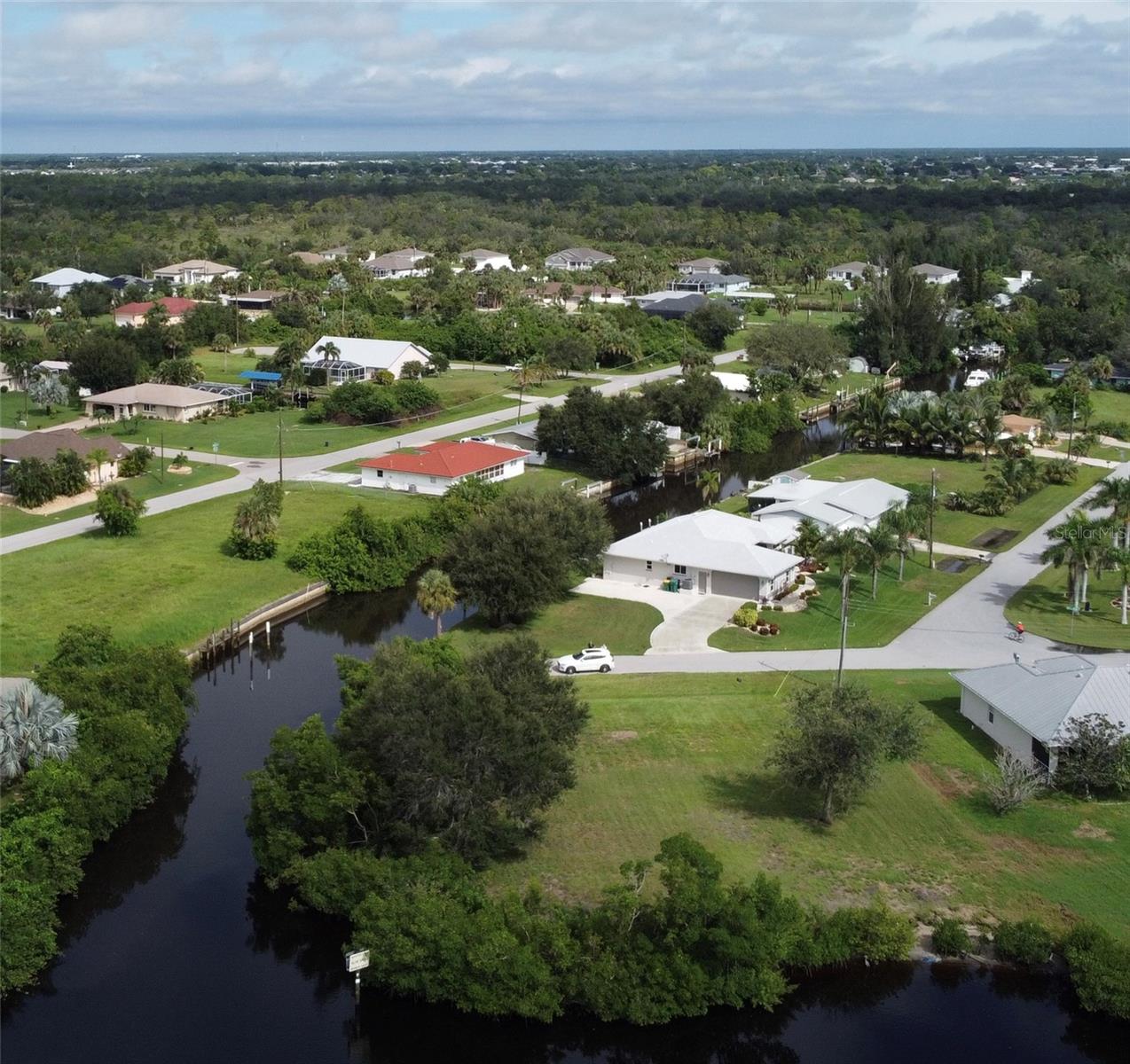 3690 PEACE RIVER DR, PUNTA GORDA, FL, 33983