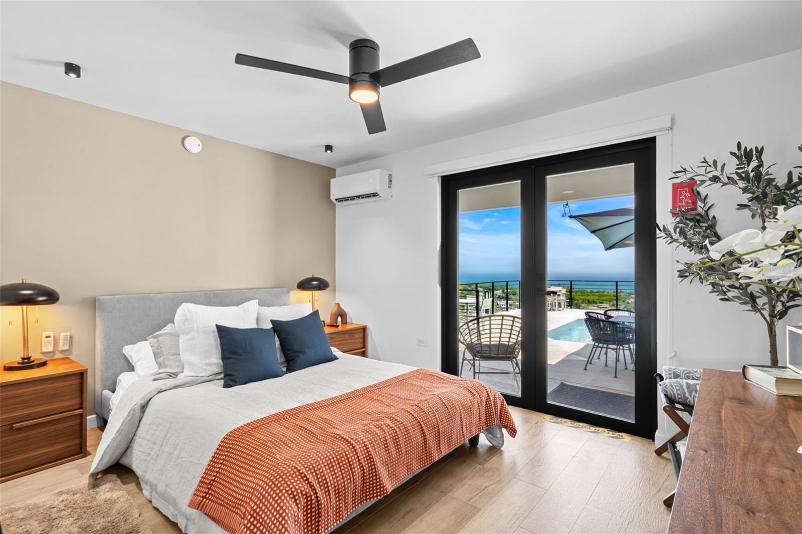 PR9115934 Property Photo