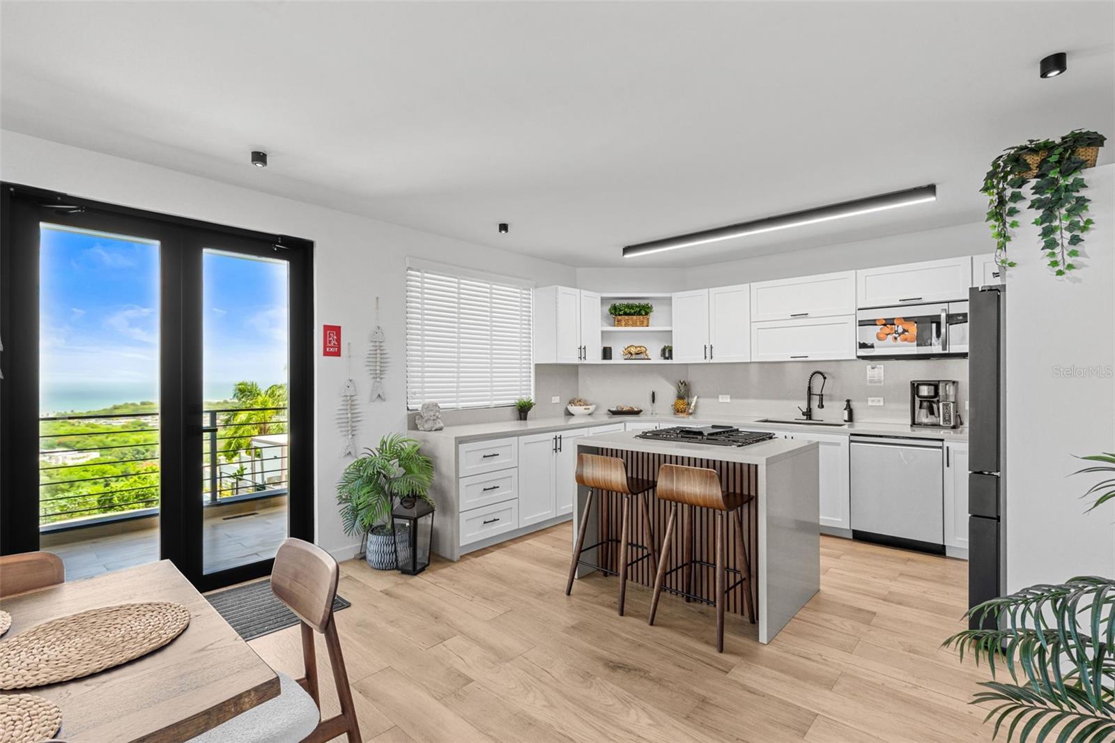 PR9115934 Property Photo