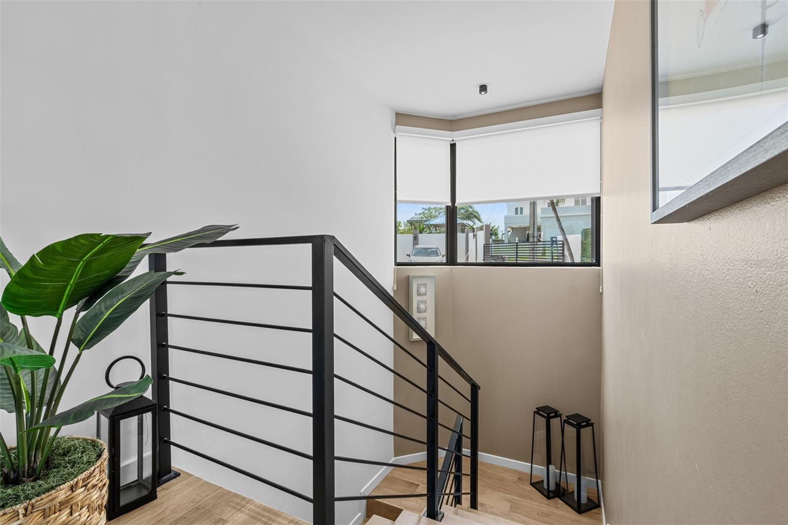 PR9115934 Property Photo