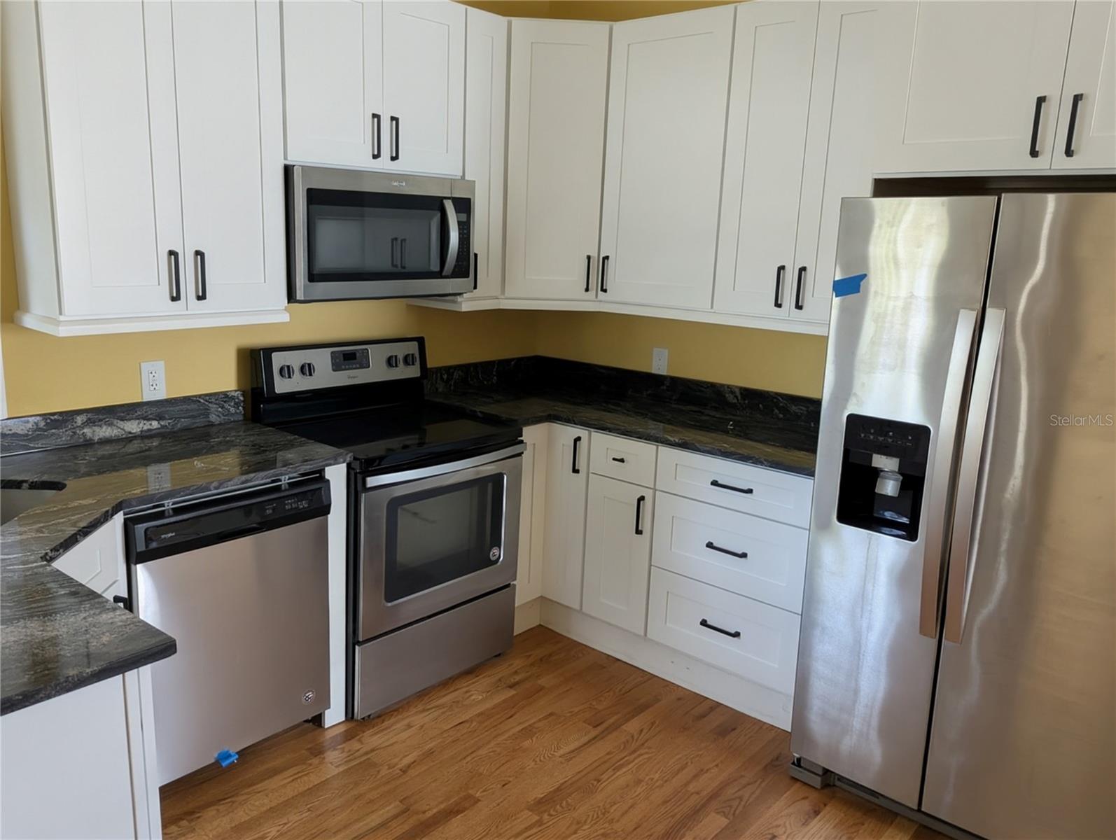 1014 E LAKE AVE, TAMPA, FL, 33605